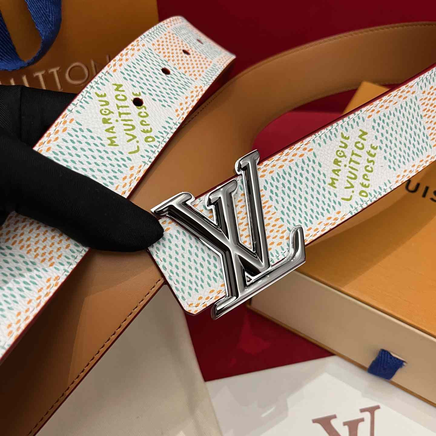 Louis Vuitton LV Initiales 40mm Reversible Belt  - DopestKickz