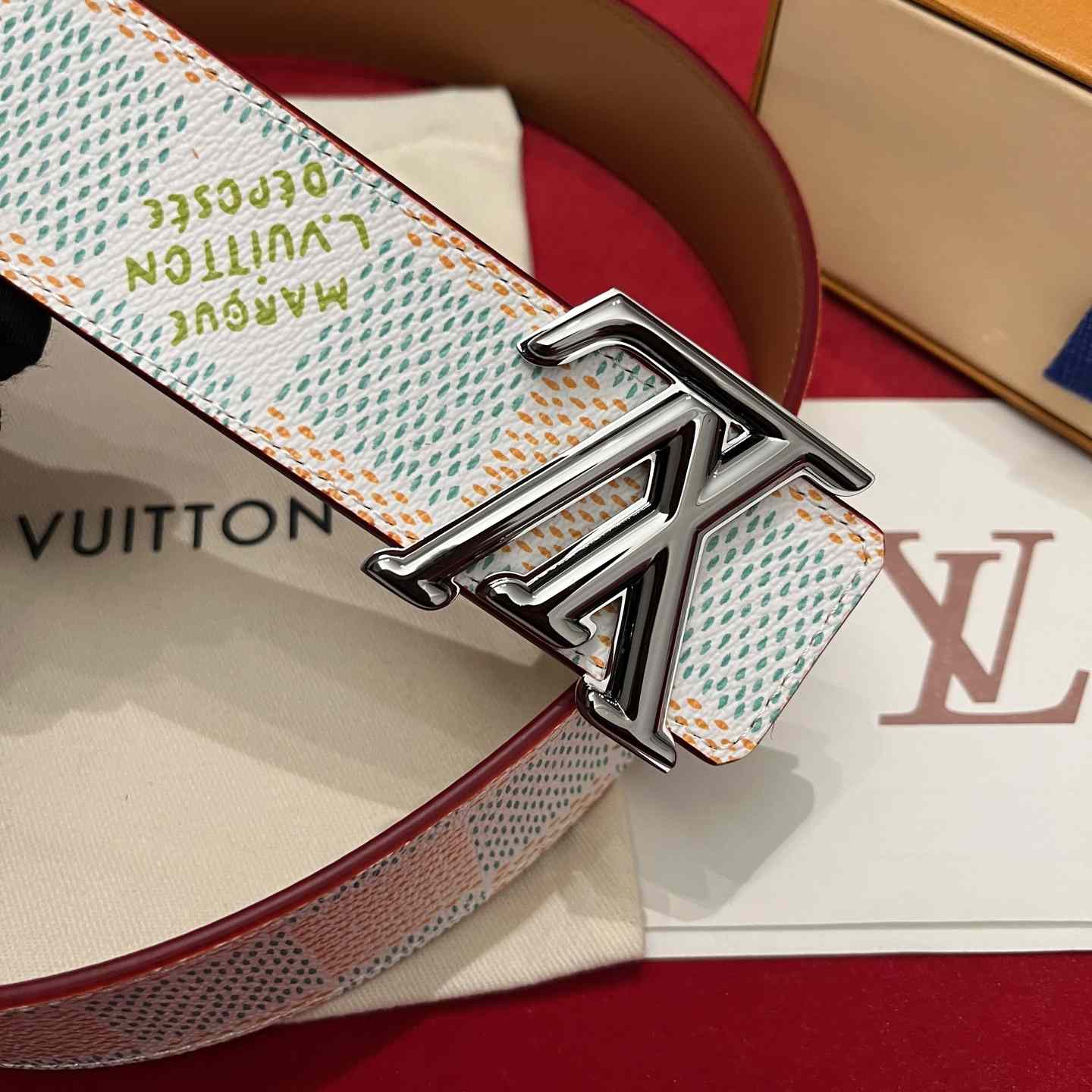 Louis Vuitton LV Initiales 40mm Reversible Belt  - DopestKickz