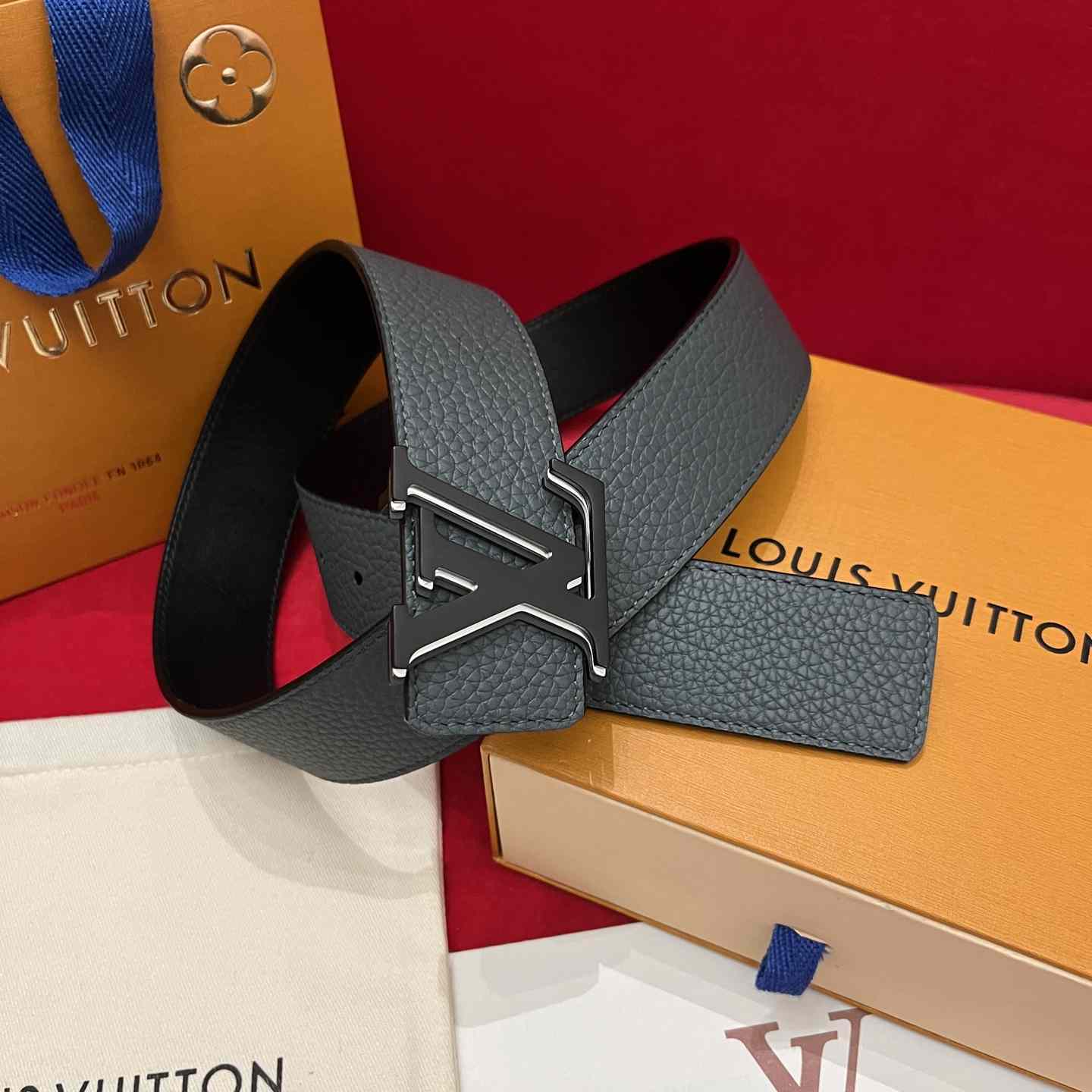 Louis Vuitton 40mm Reversible Belt  - DopestKickz