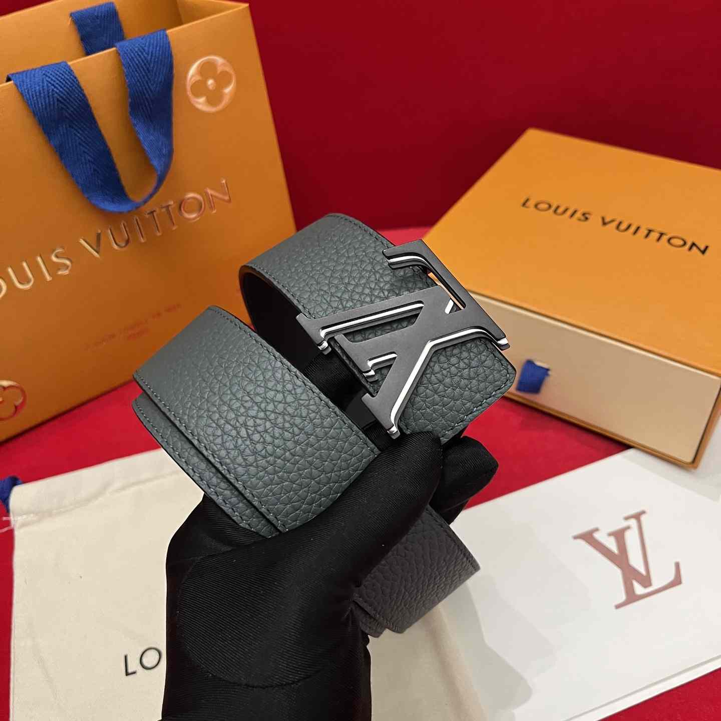 Louis Vuitton 40mm Reversible Belt  - DopestKickz