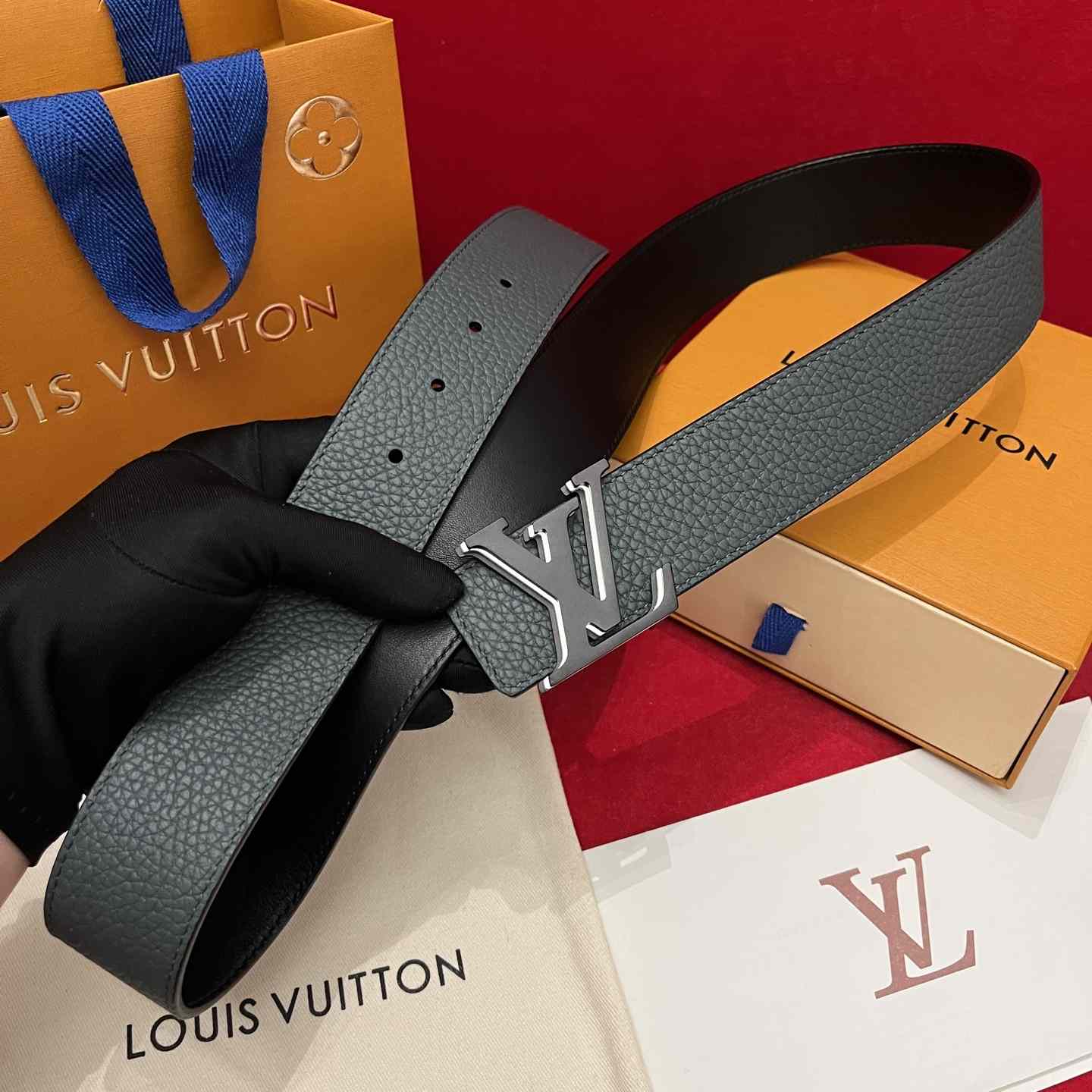 Louis Vuitton 40mm Reversible Belt  - DopestKickz