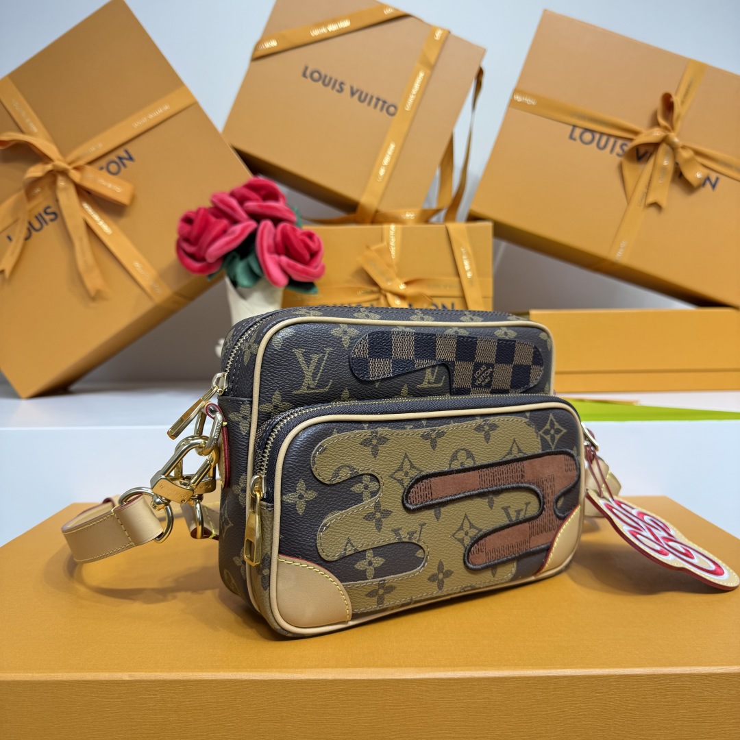 Louis Vuitton Nil   M26068 - DopestKickz