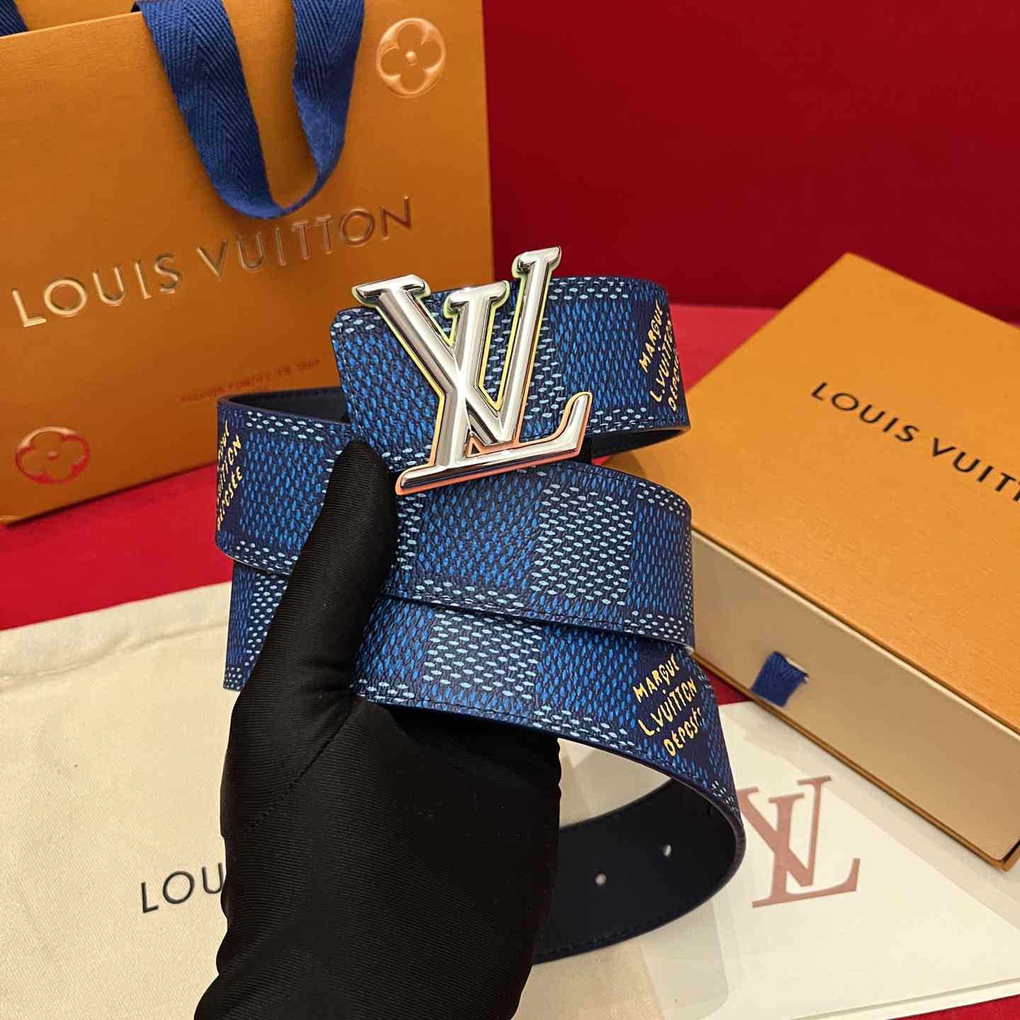 Louis Vuitton LV Initiales 40mm Reversible Belt  - DopestKickz