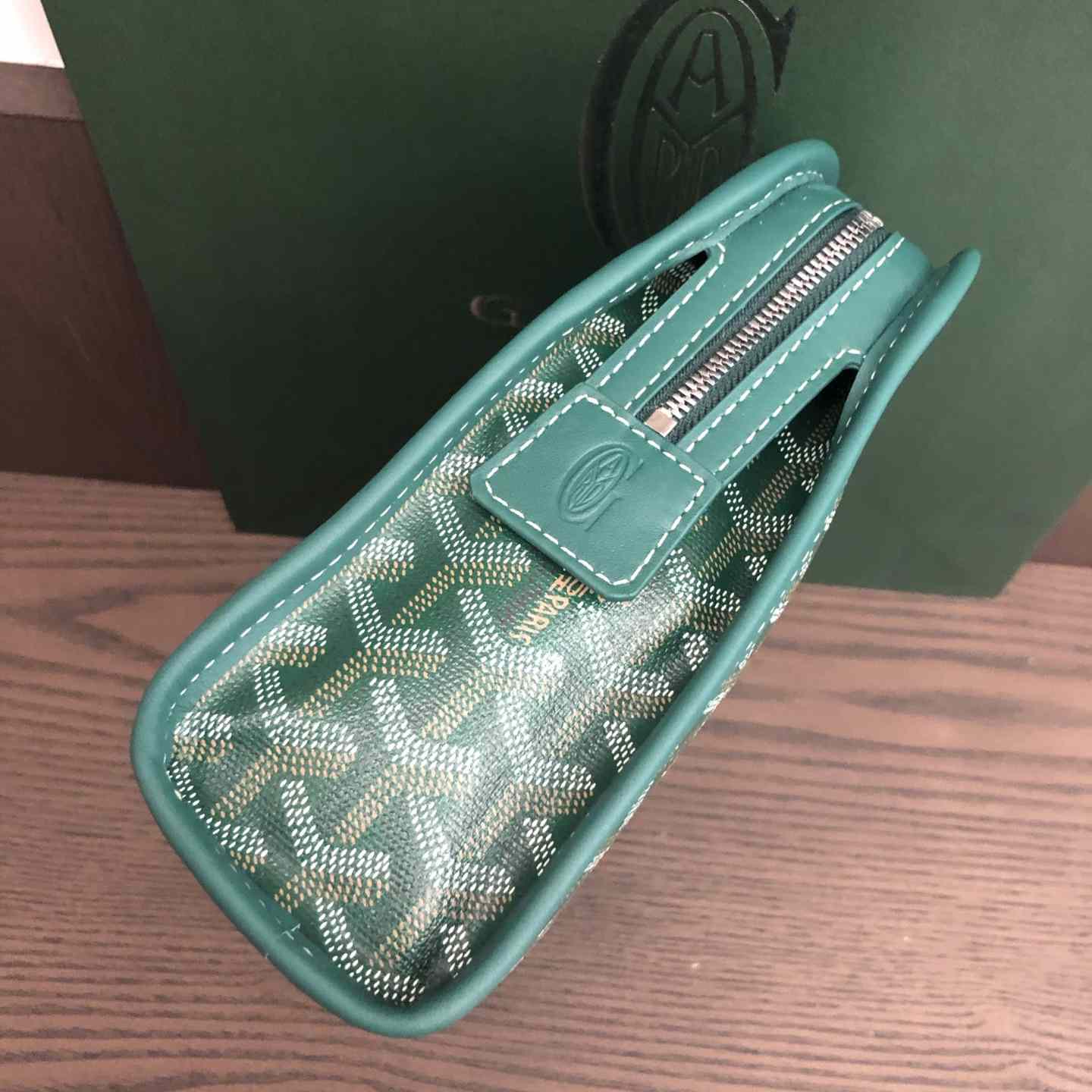 Goyard Jouvence MM Toiletry Bag - DopestKickz
