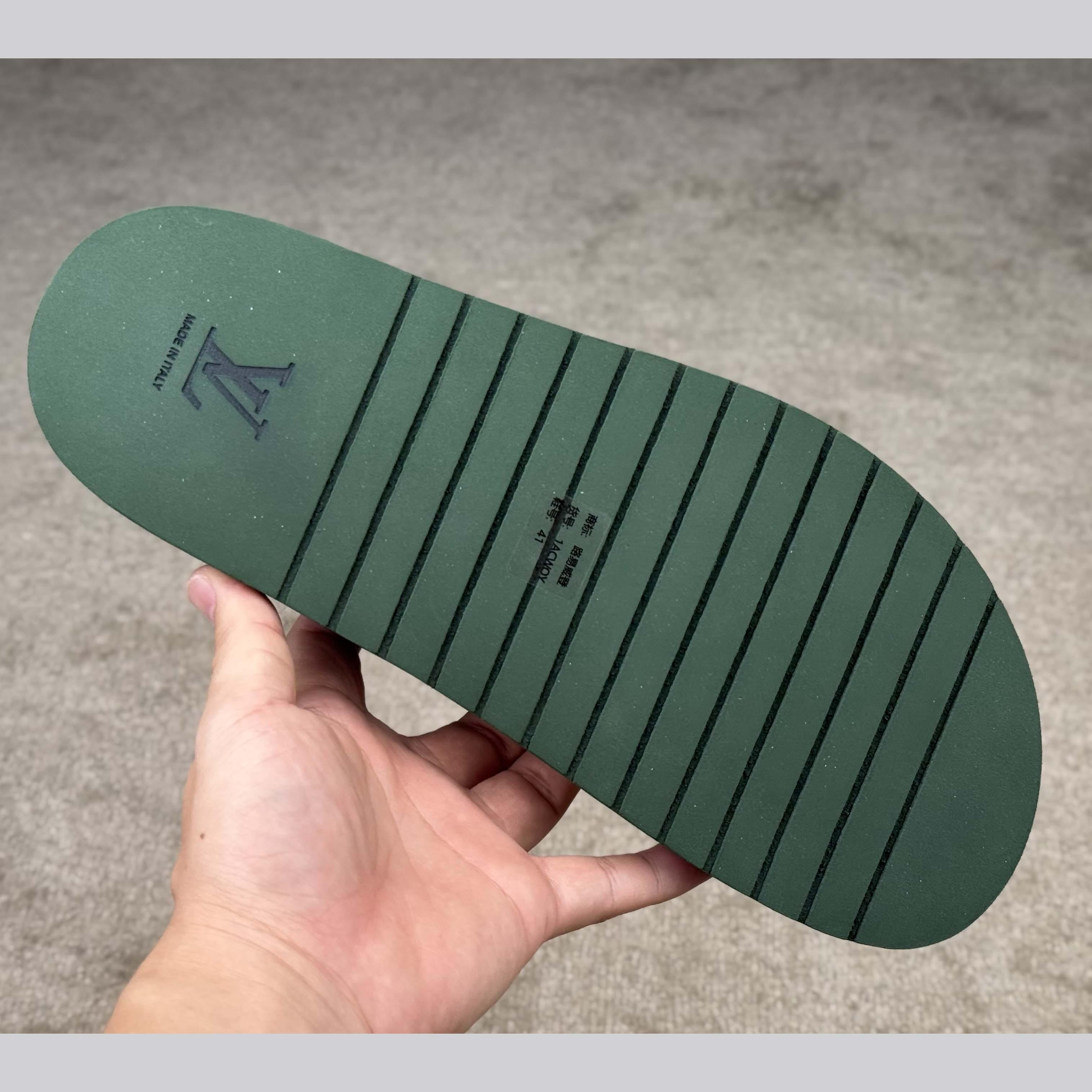 Louis Vuitton LV Oasis Mule    - DopestKickz