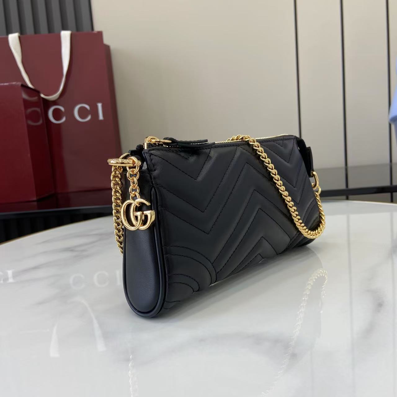 Gucci GG Marmont Small Shoulder Bag - DopestKickz