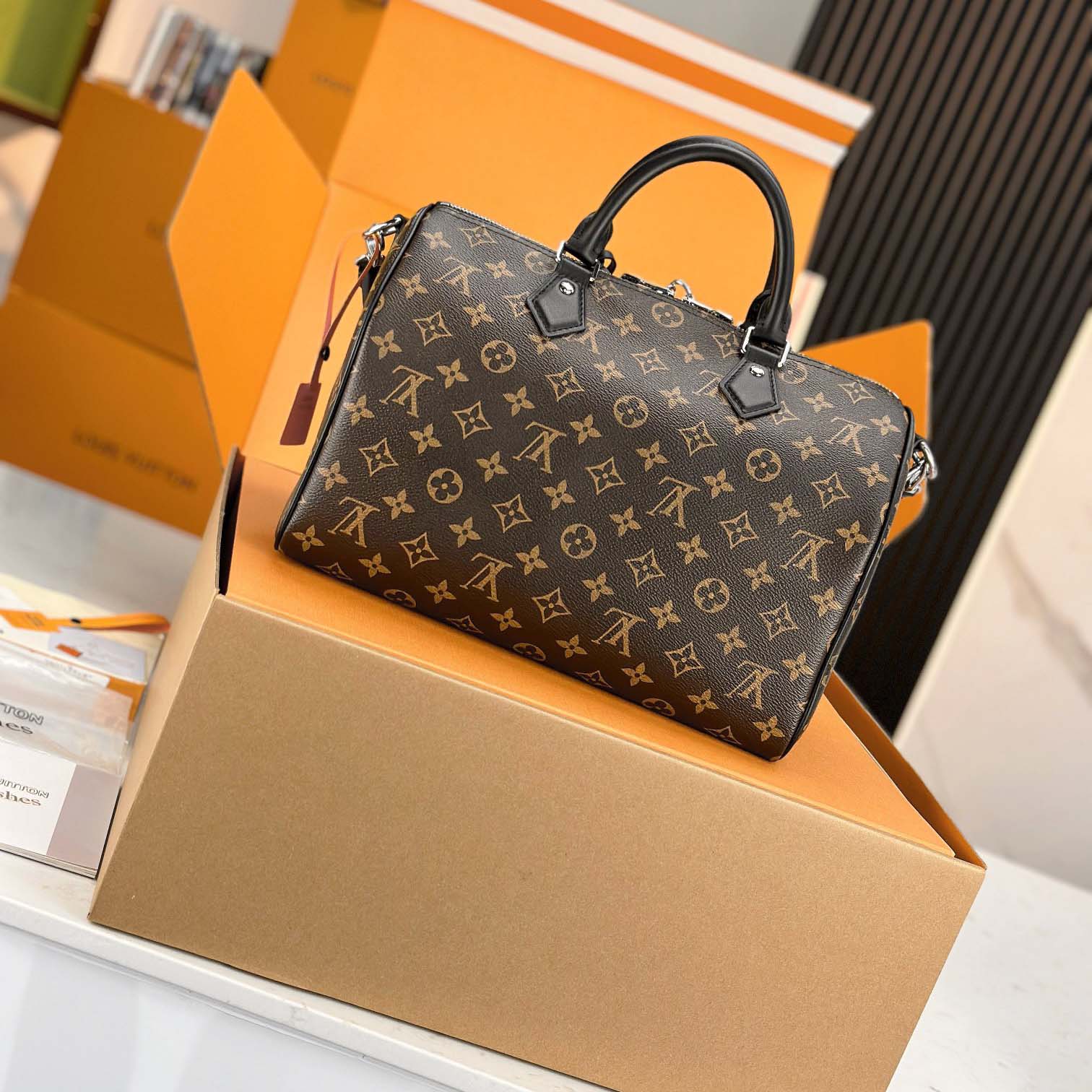 Louis Vuitton Speedy Soft 30 Dark   M12243 - DopestKickz