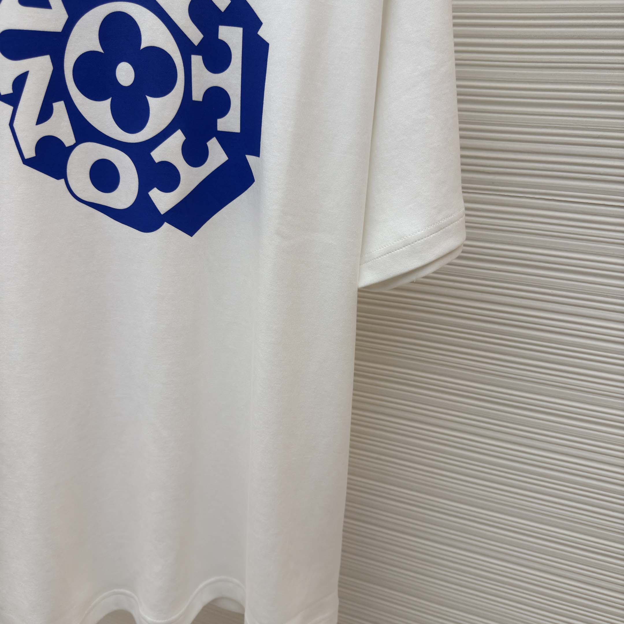 Louis Vuitton Printed Signature T-Shirt - DopestKickz