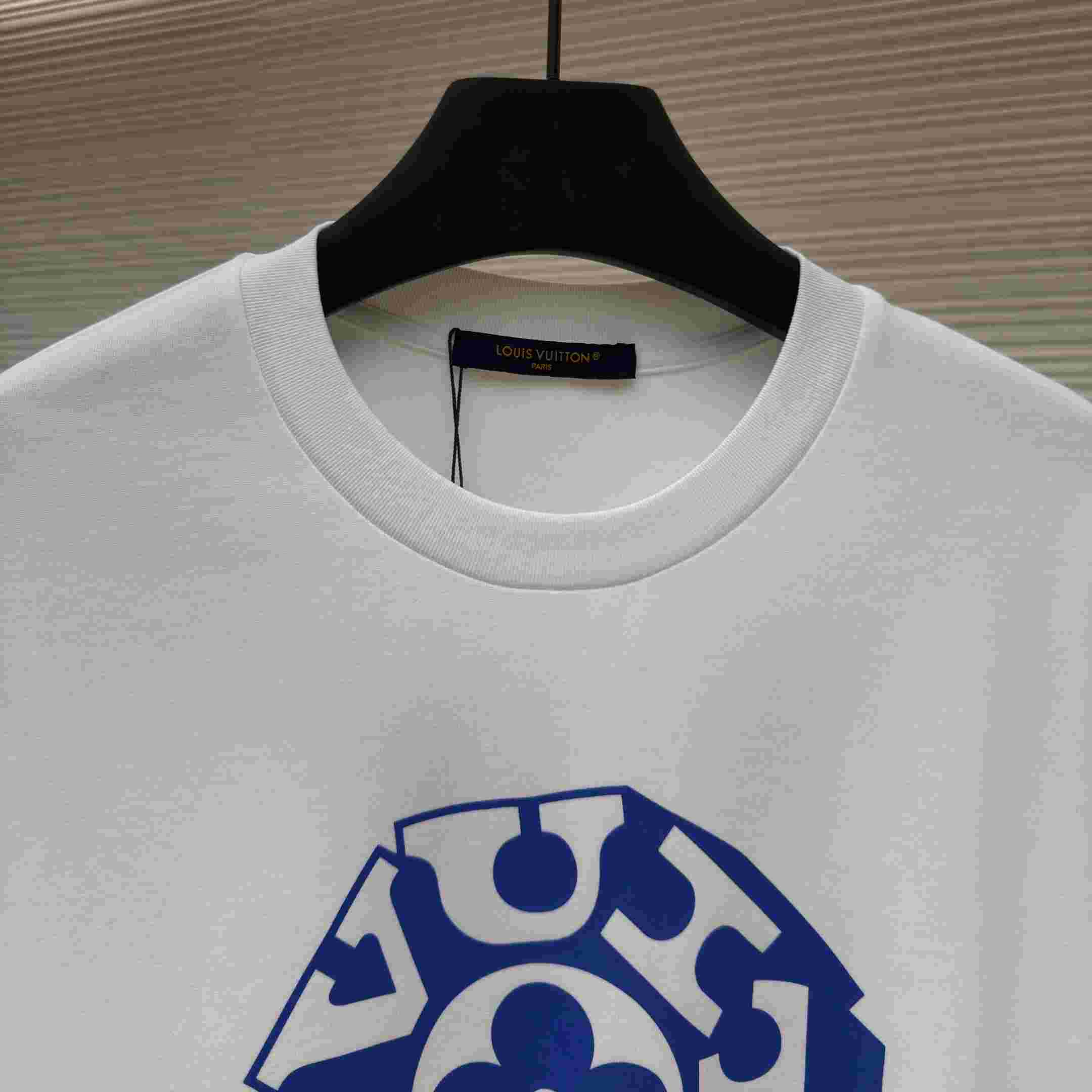 Louis Vuitton Printed Signature T-Shirt - DopestKickz