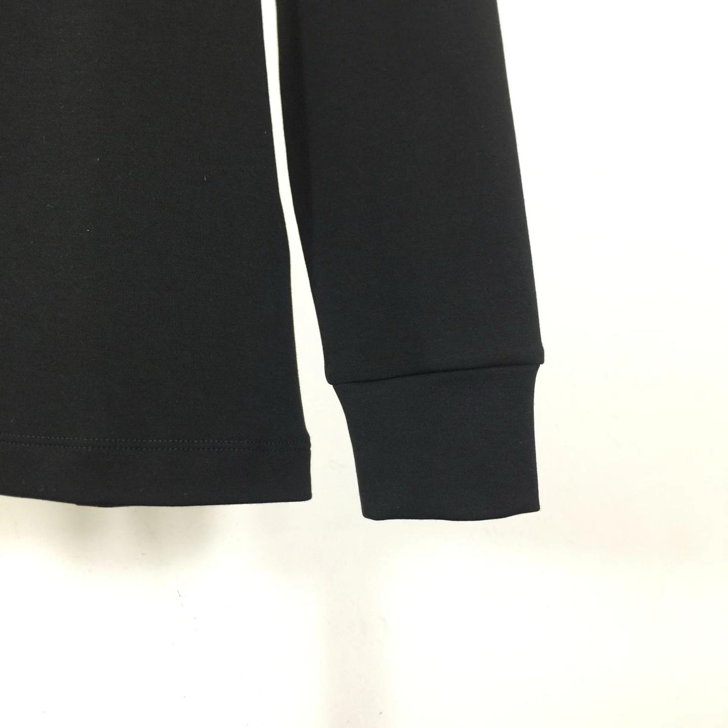 Louis Vuitton Embossed LV Long-Sleeved T-Shirt - DopestKickz