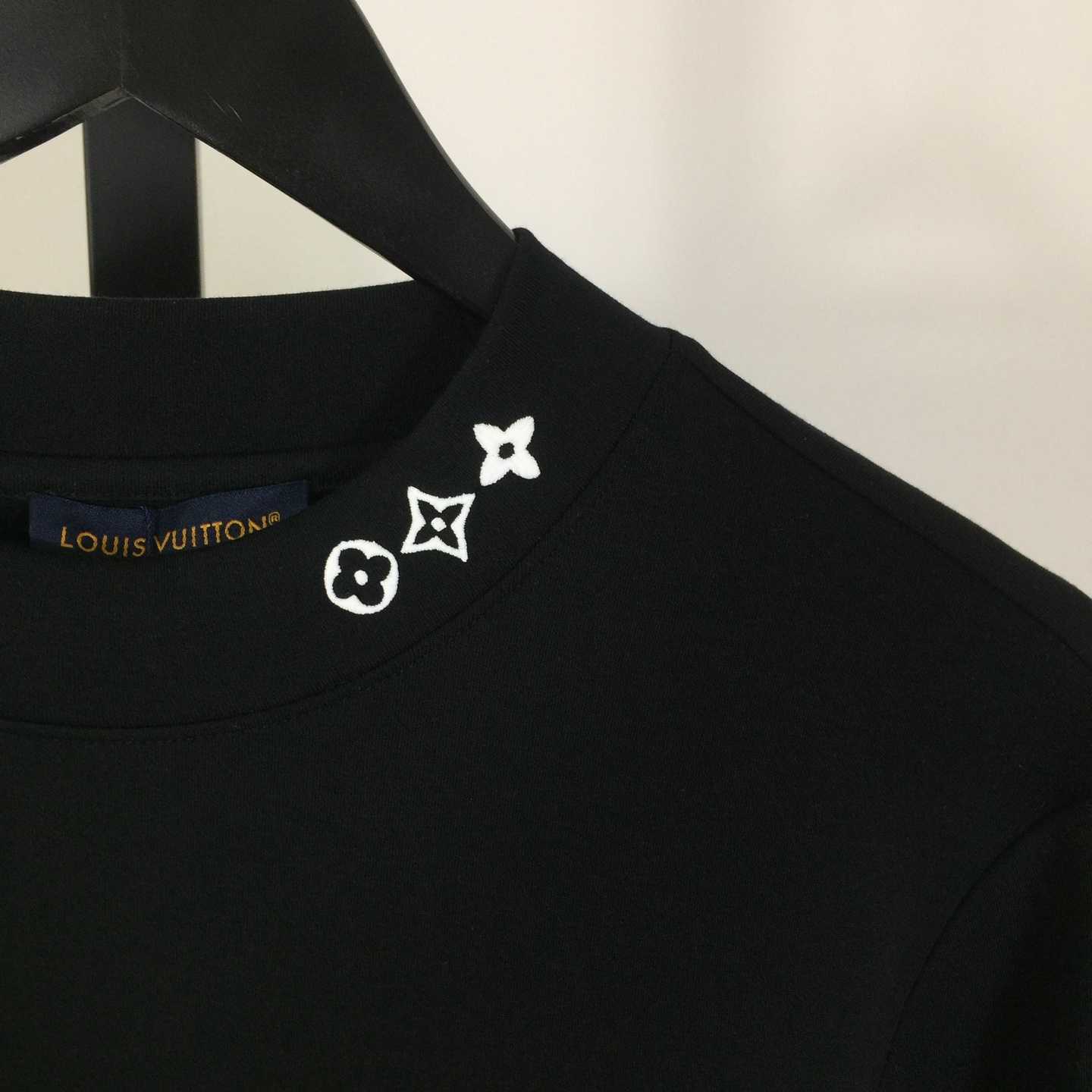 Louis Vuitton Embossed LV Long-Sleeved T-Shirt - DopestKickz