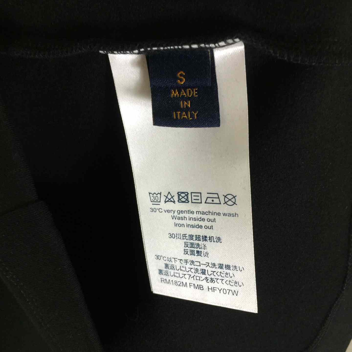 Louis Vuitton Embossed LV Long-Sleeved T-Shirt - DopestKickz