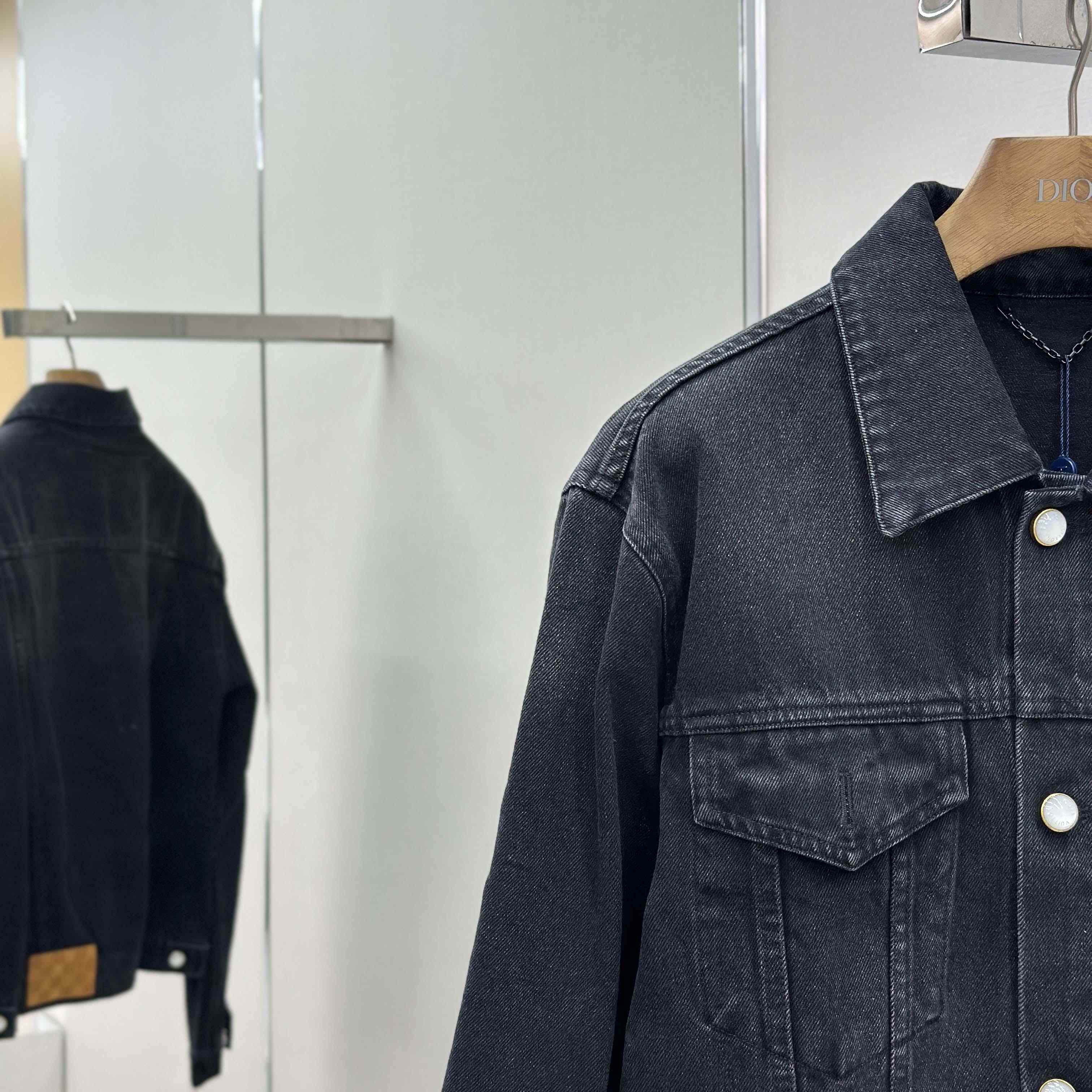 Louis Vuitton LV Denim Trucker Jacket   1AILKE - DopestKickz