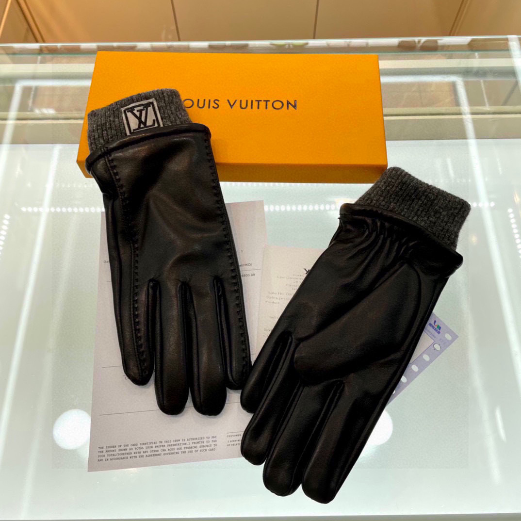 Louis Vuitton Men's Gloves  - DopestKickz