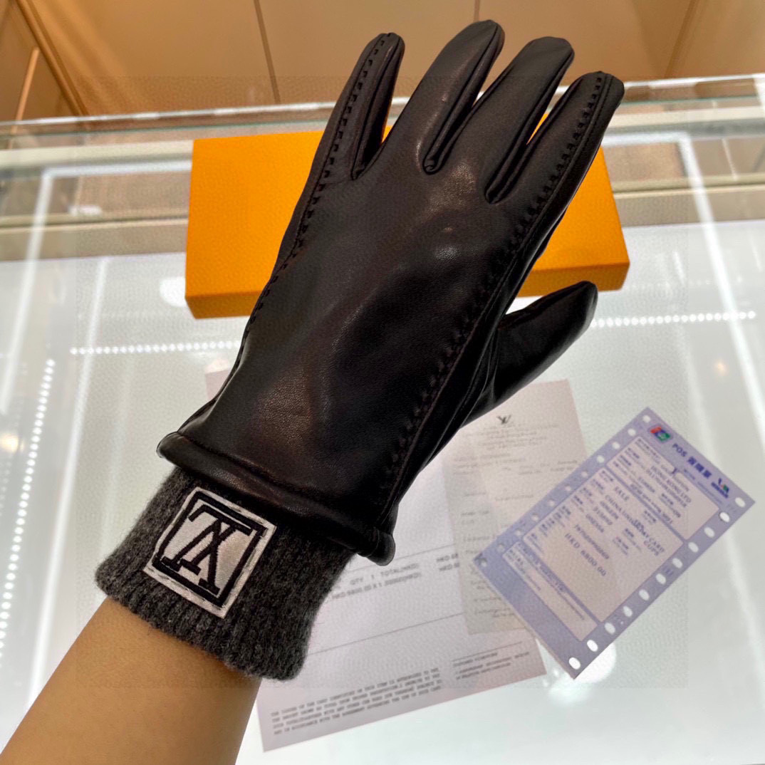 Louis Vuitton Men's Gloves  - DopestKickz