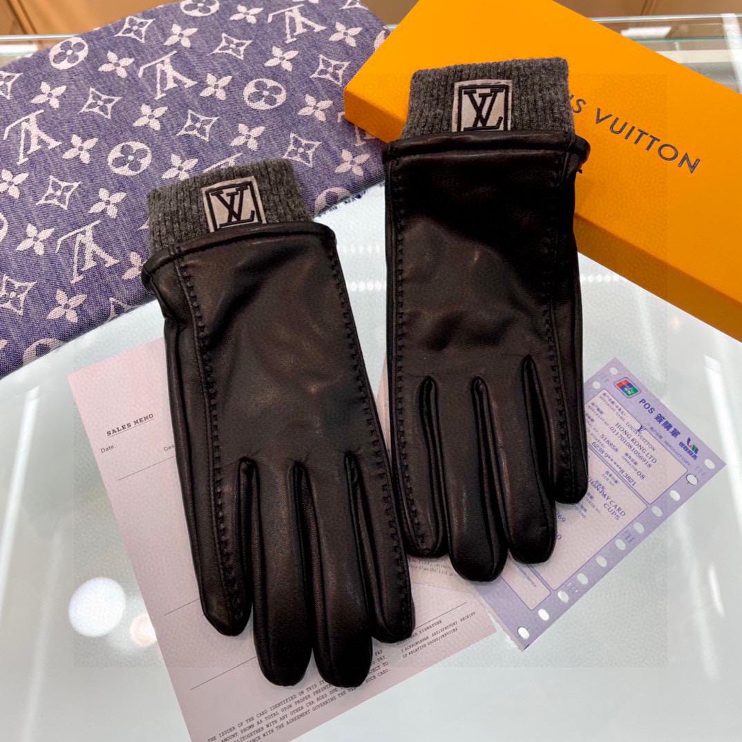 Louis Vuitton Men's Gloves  - DopestKickz