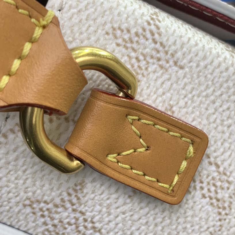 Louis Vuitton Steamer Wearable Wallet    M14686 - DopestKickz