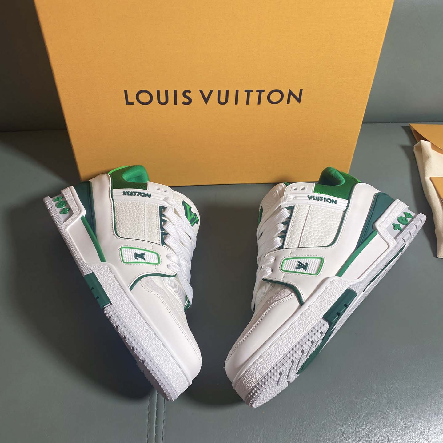 Louis Vuitton LV Trainer Sneaker      1AIJ05 - DopestKickz