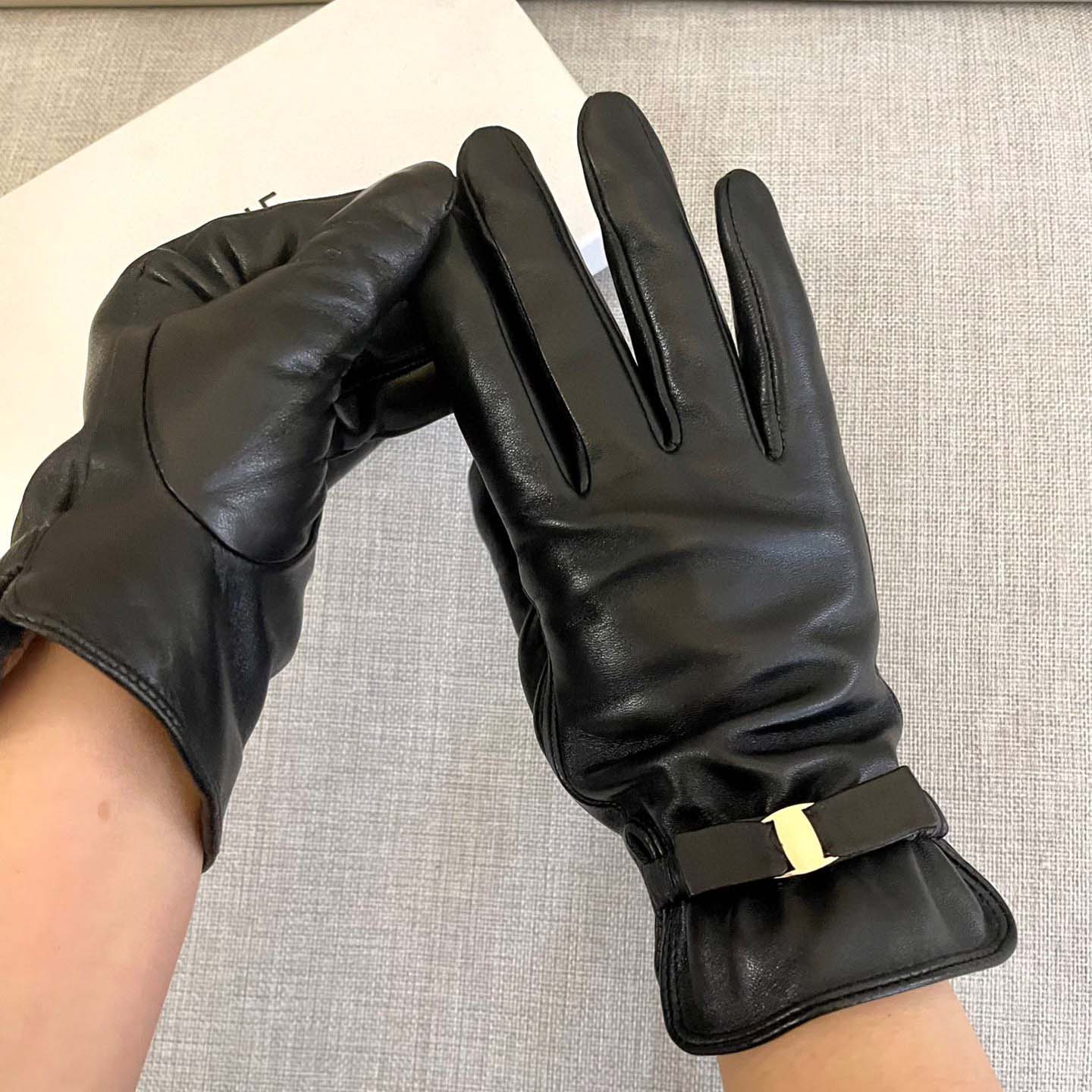 Celine Women's Gloves  - DopestKickz
