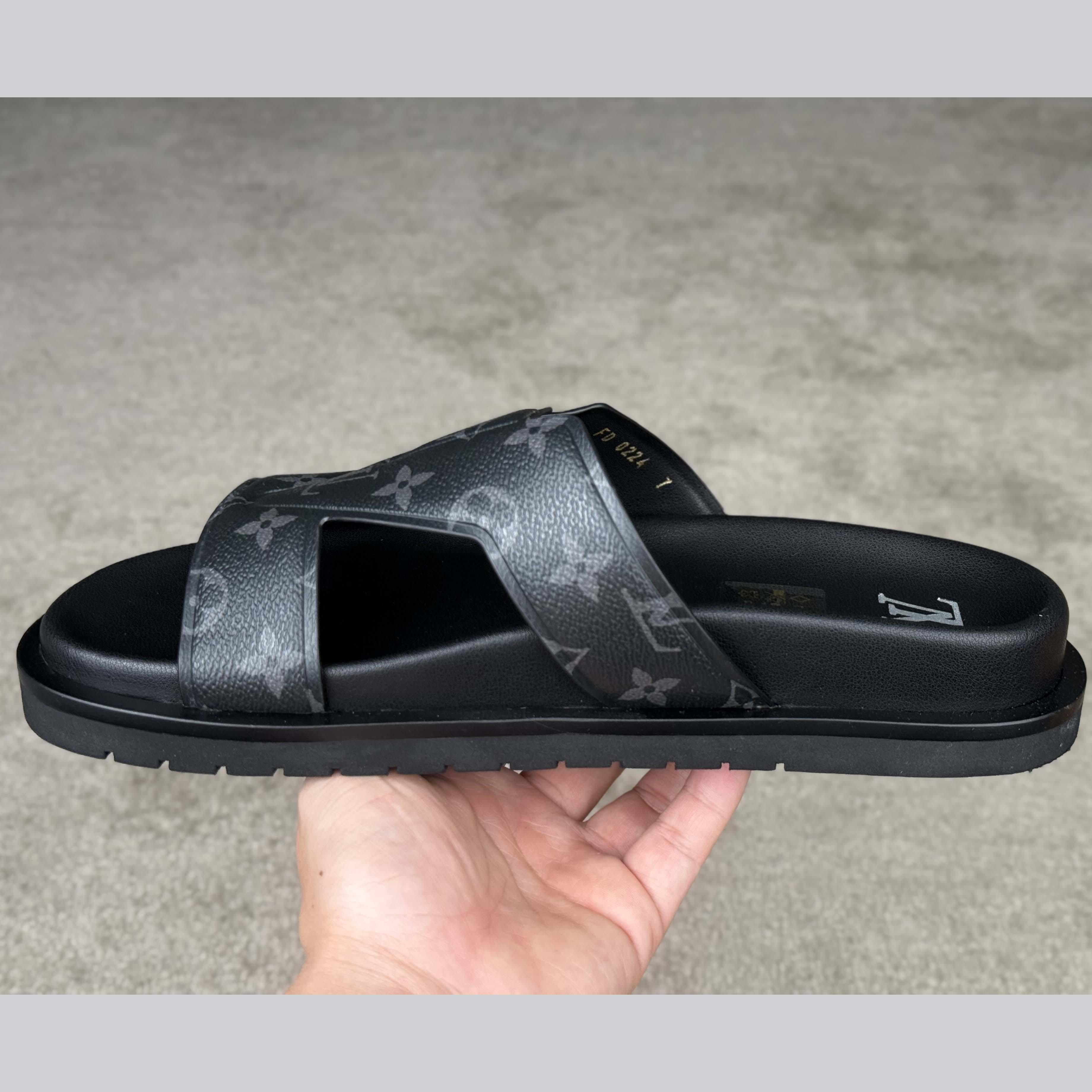 Louis Vuitton LV Oasis Mule    - DopestKickz