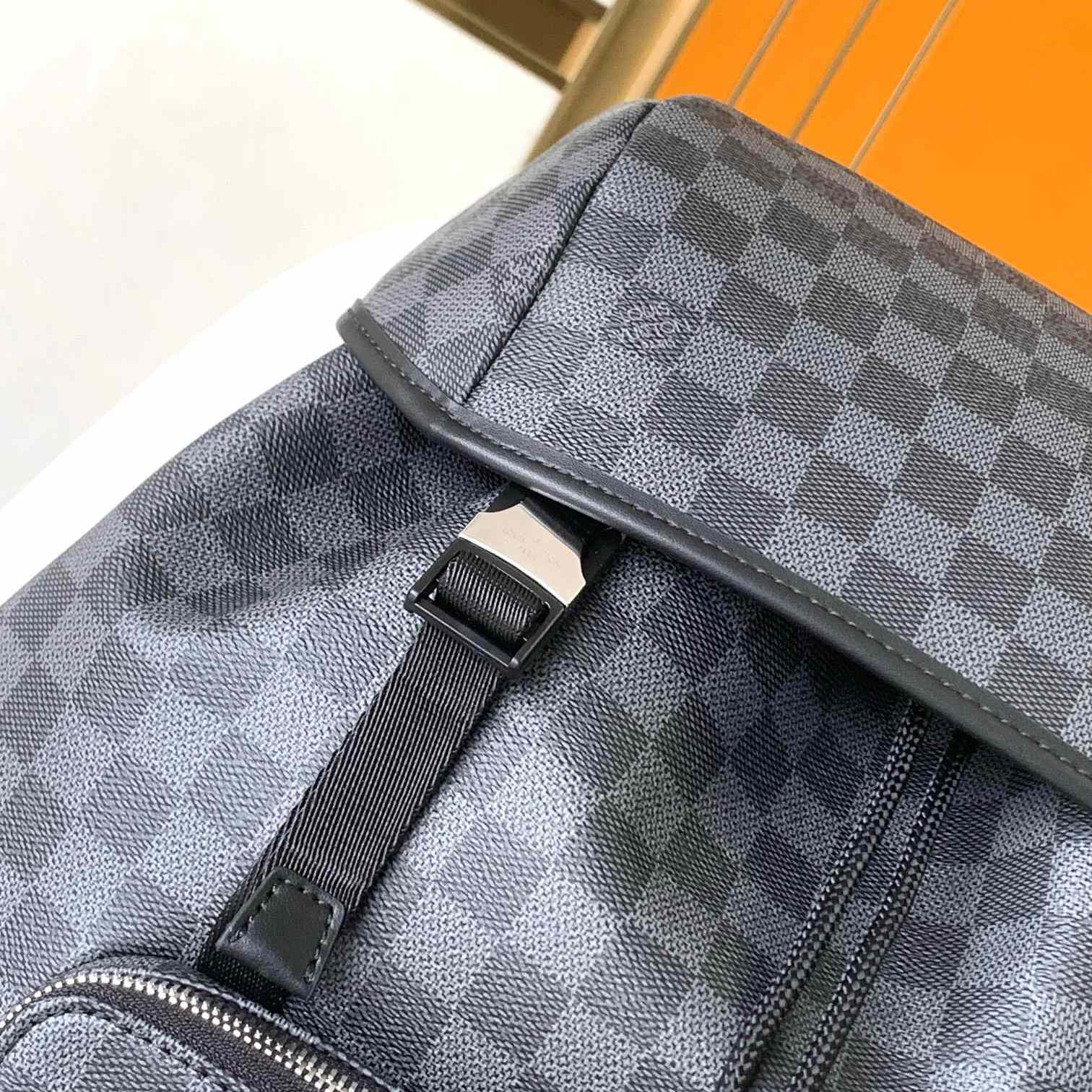 Louis Vuitton Damier Graphite Canvas Zack Backpack   N40005 - DopestKickz