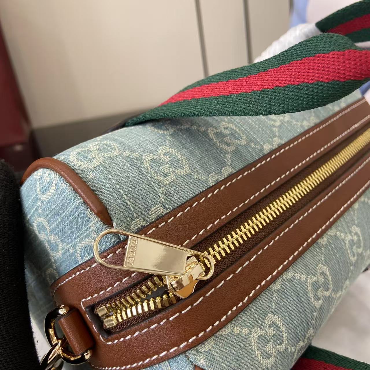 Gucci Mini GG Handbag - DopestKickz