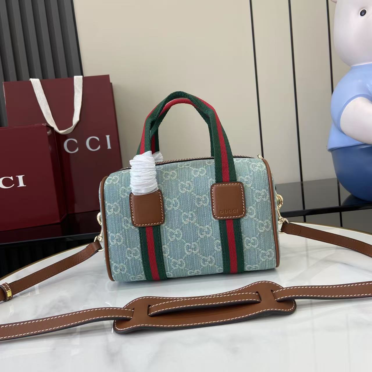 Gucci Mini GG Handbag - DopestKickz