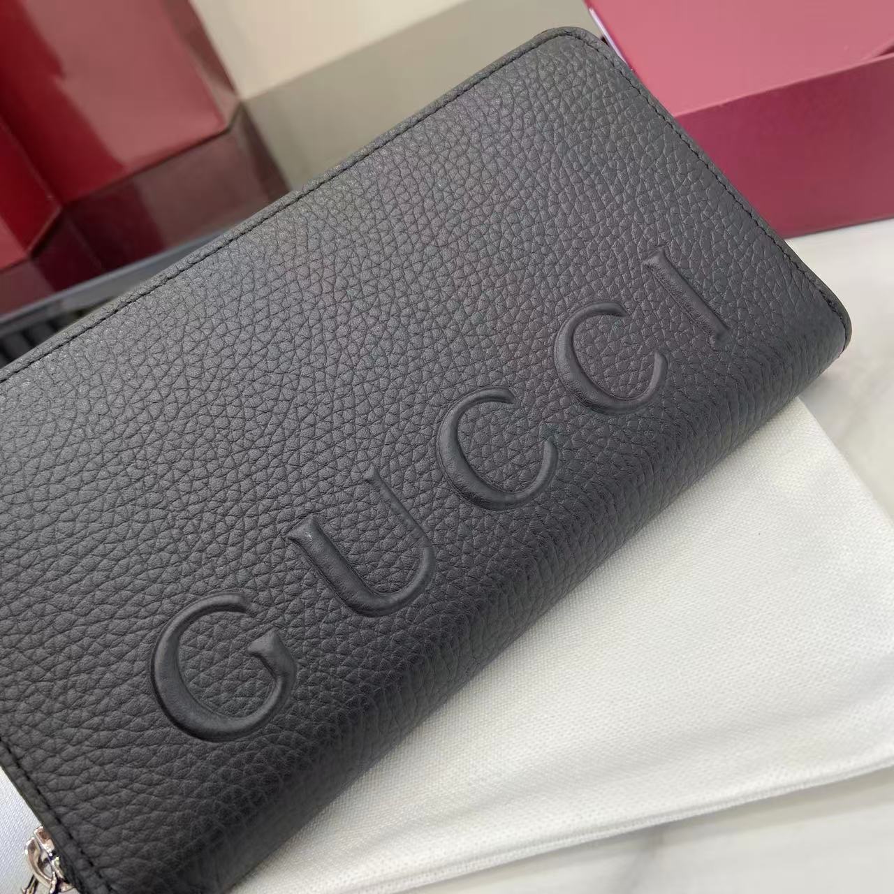Gucci Zip Around Wallet With Logo - DopestKickz