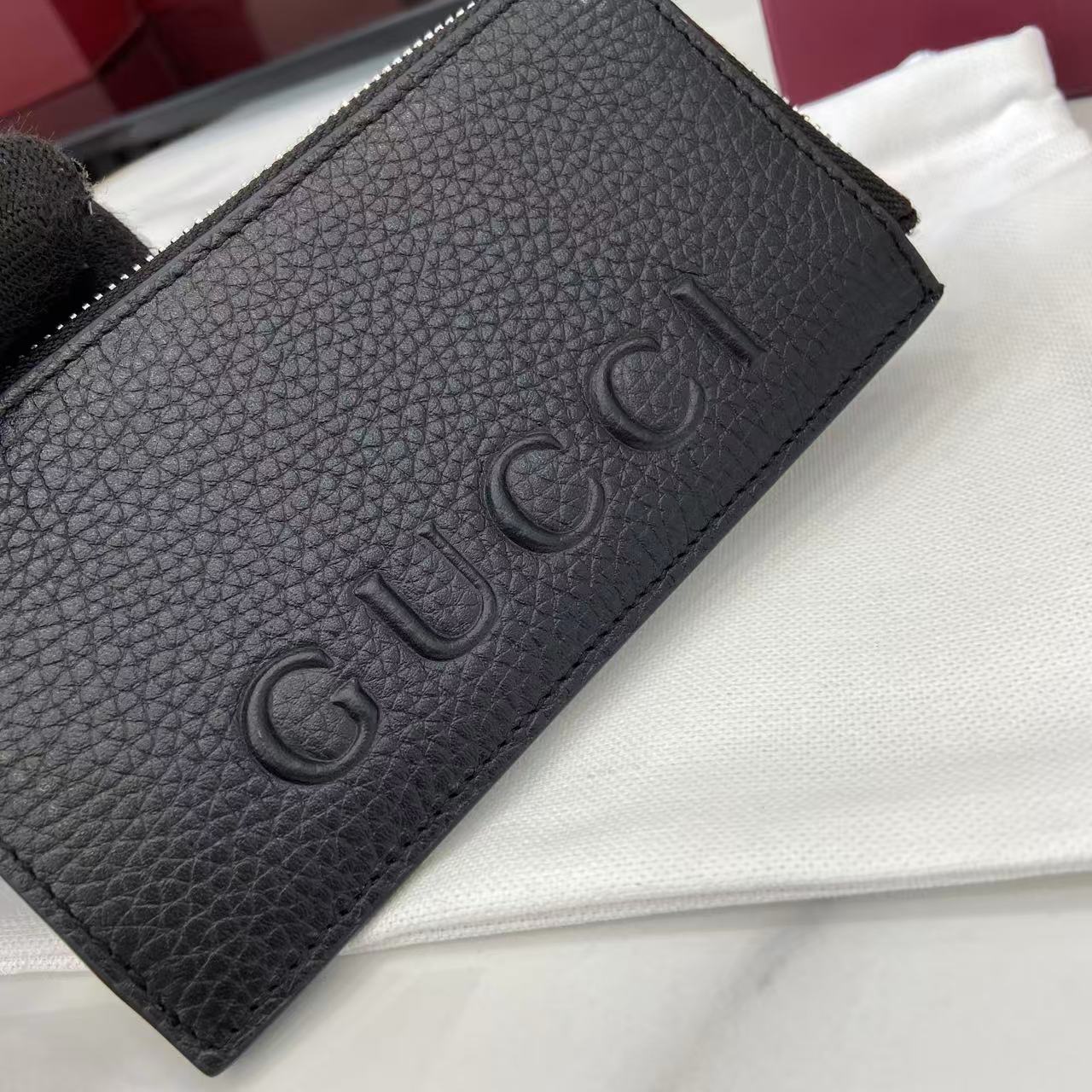 Gucci Zip Card Case With Logo - DopestKickz