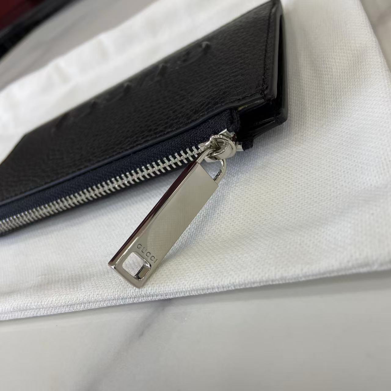 Gucci Zip Card Case With Logo - DopestKickz