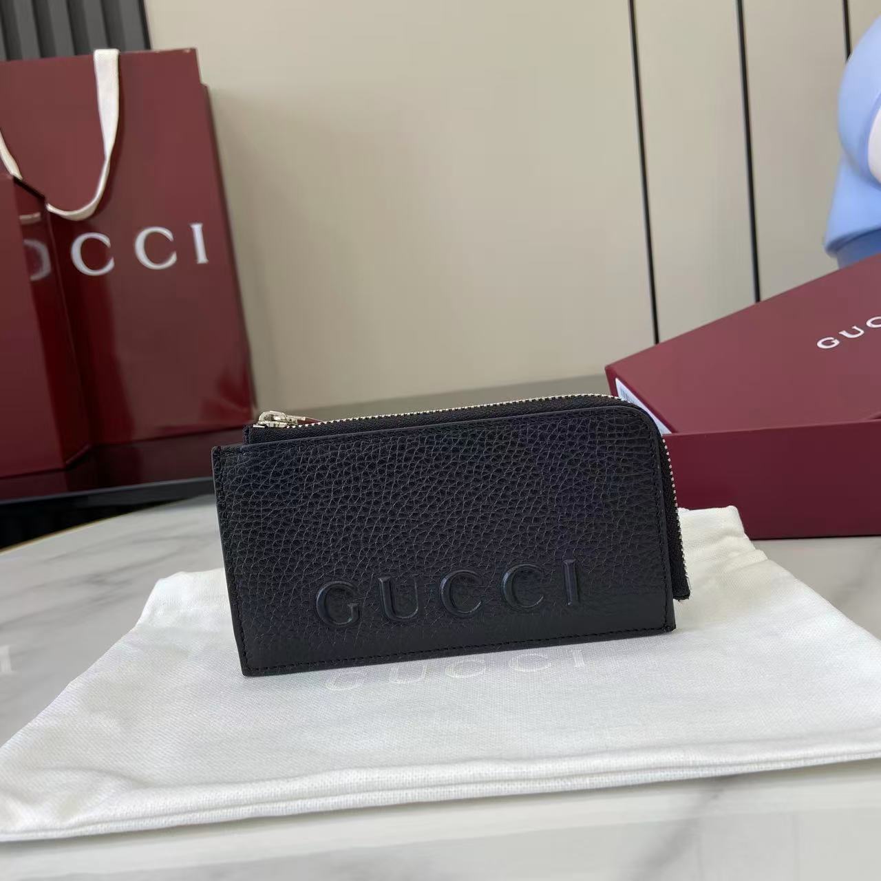 Gucci Zip Card Case With Logo - DopestKickz