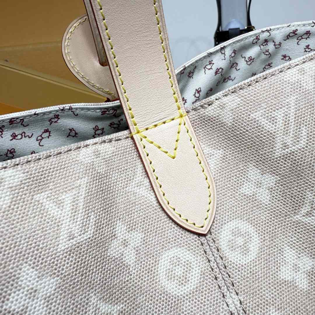 Louis Vuitton All In GM   M25727 - DopestKickz
