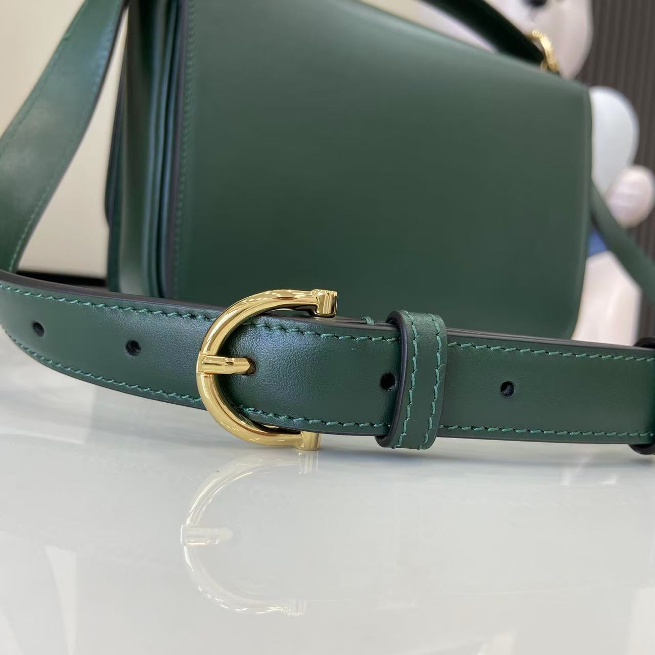 Gucci Siena Small Shoulder Bag - DopestKickz