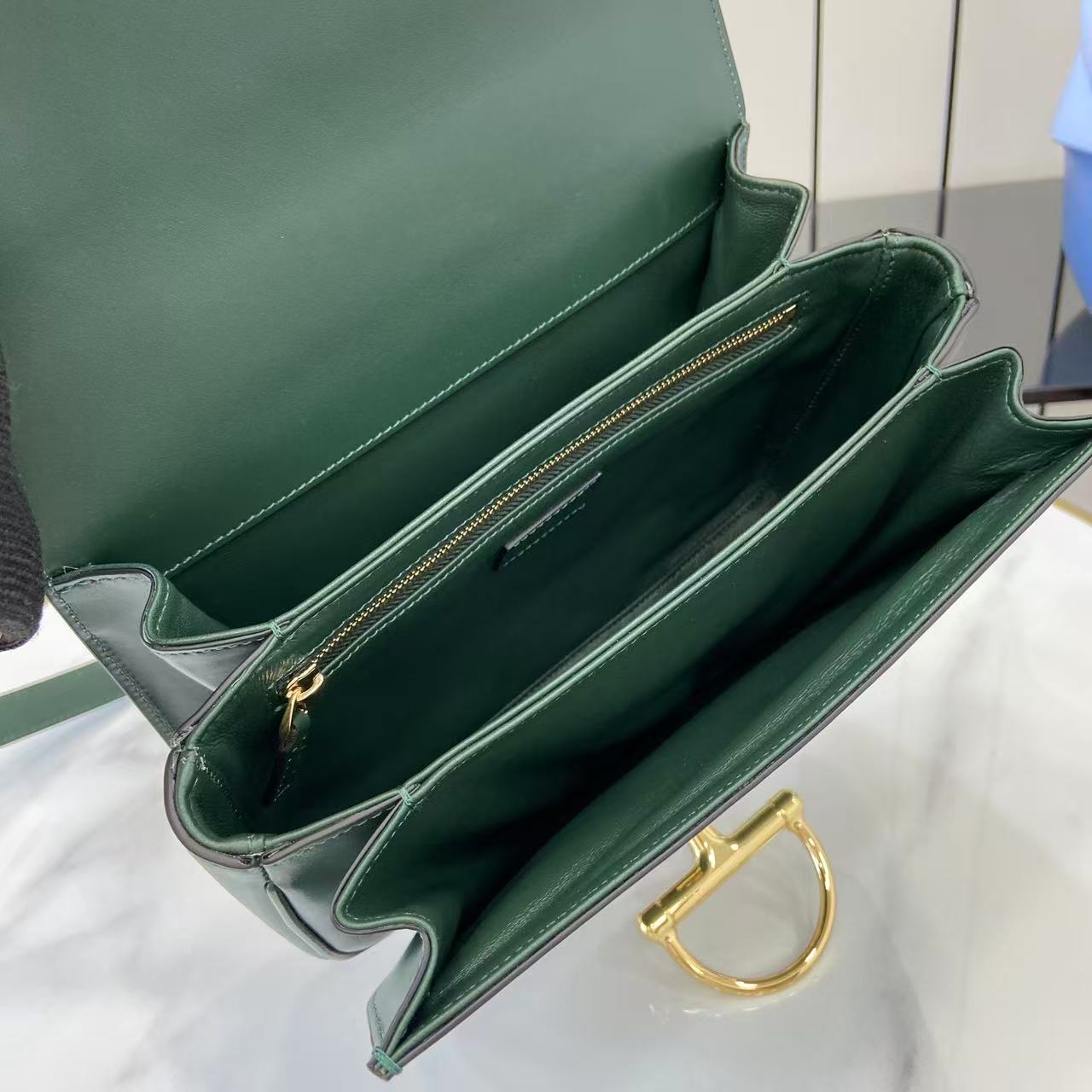Gucci Siena Small Shoulder Bag - DopestKickz