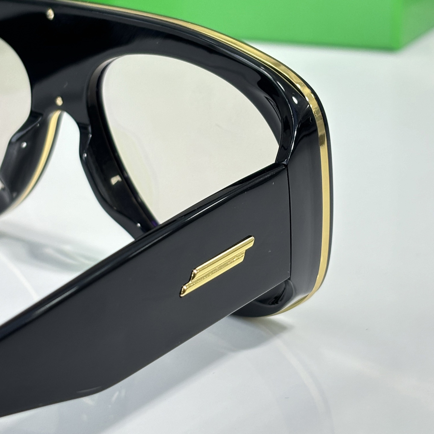 Bottega Veneta BV1362S Sunglasses   - DopestKickz