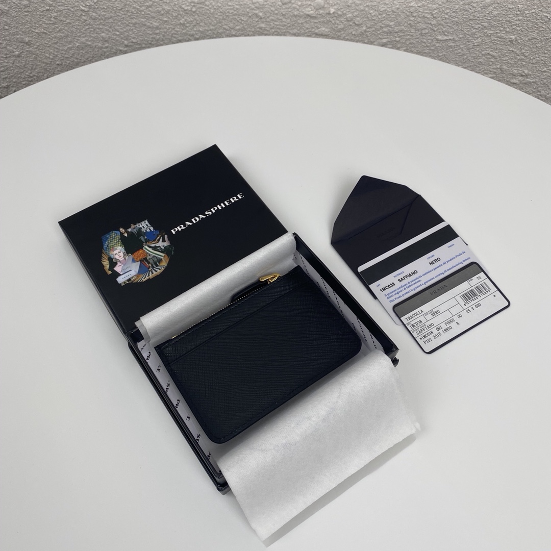 Prada Card Wallet （12-7.5cm） - DopestKickz