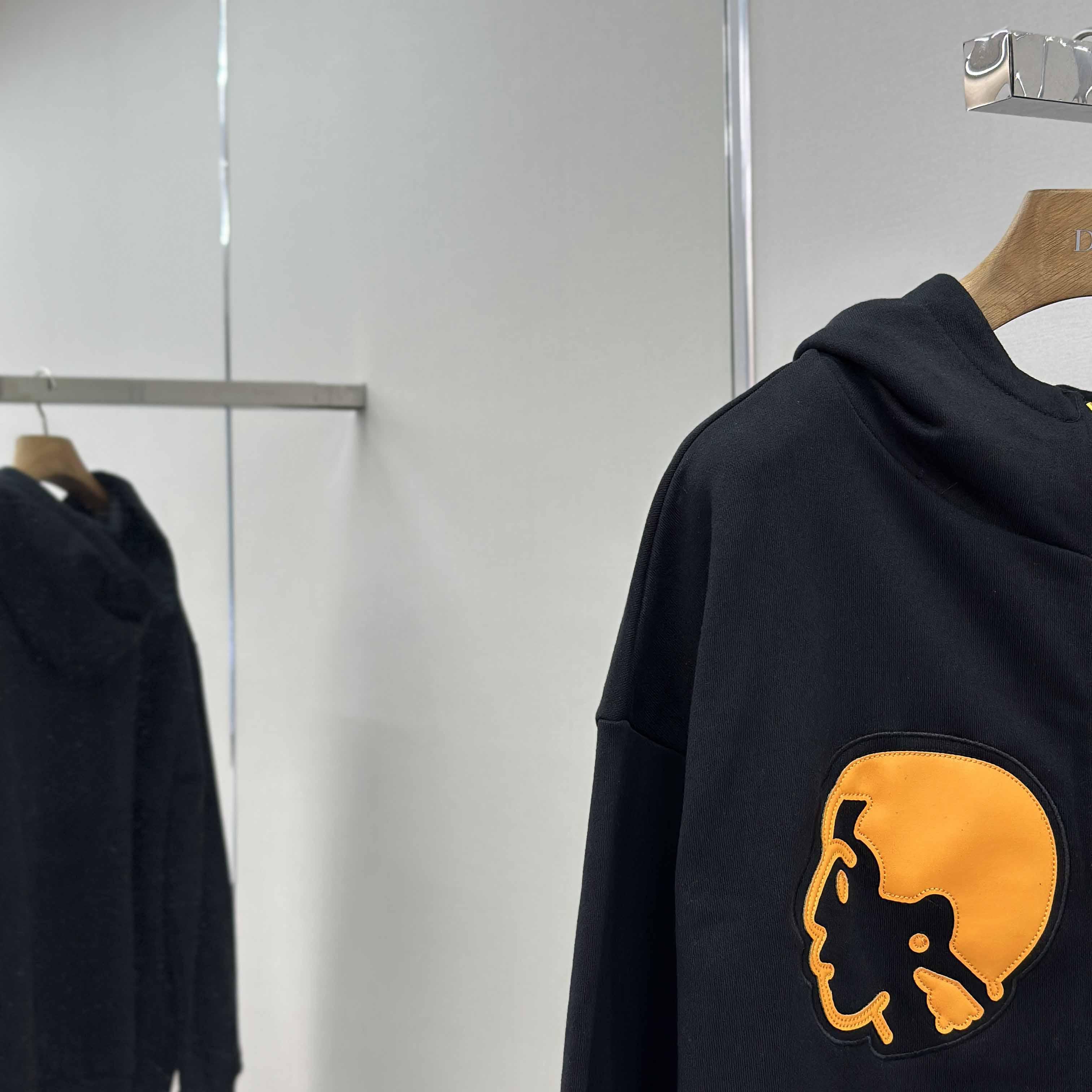 Louis Vuitton Zip Up Hoodie  1AIMQG - DopestKickz