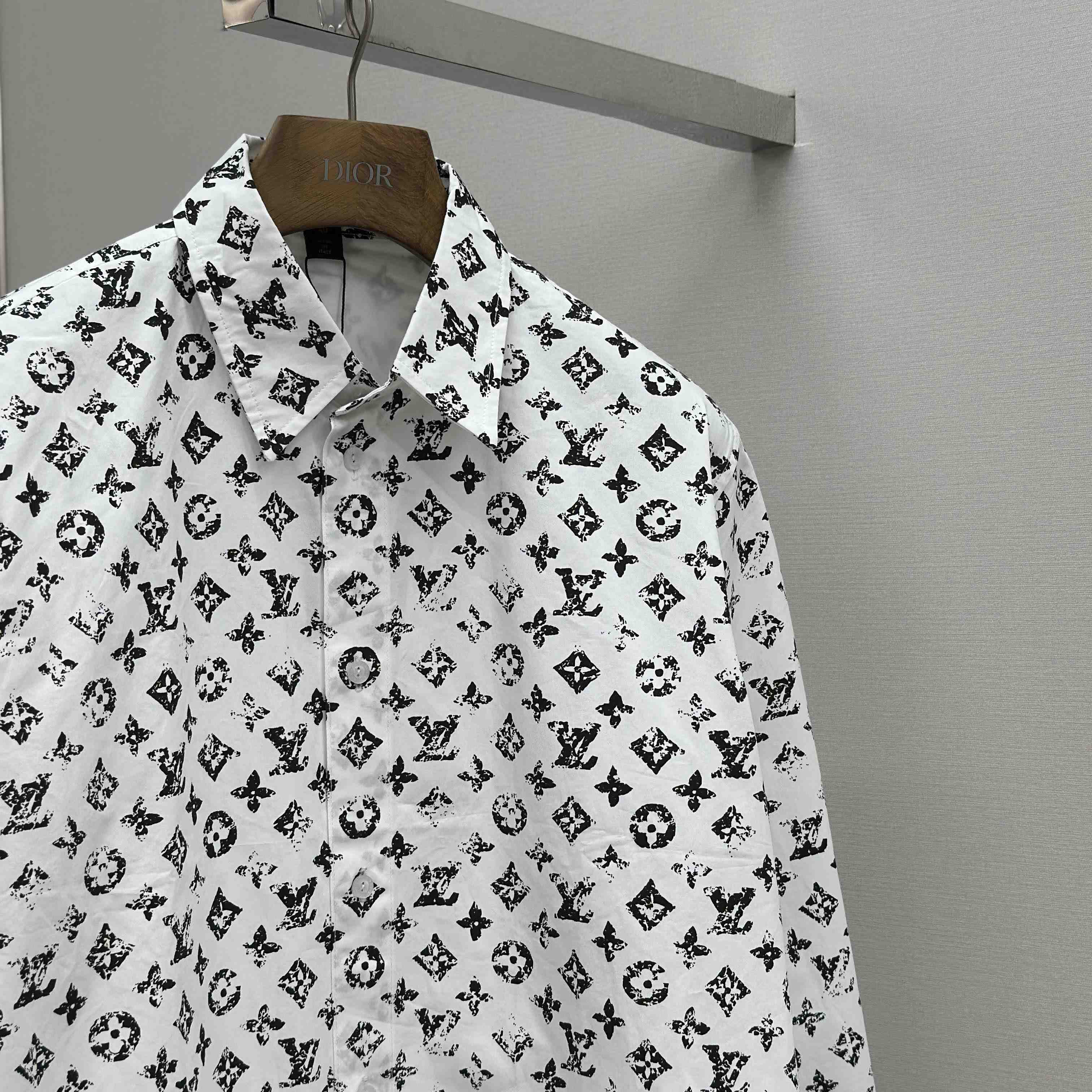 Louis Vuitton Monogram Fil Coupé Shirt   1AHX52 - DopestKickz