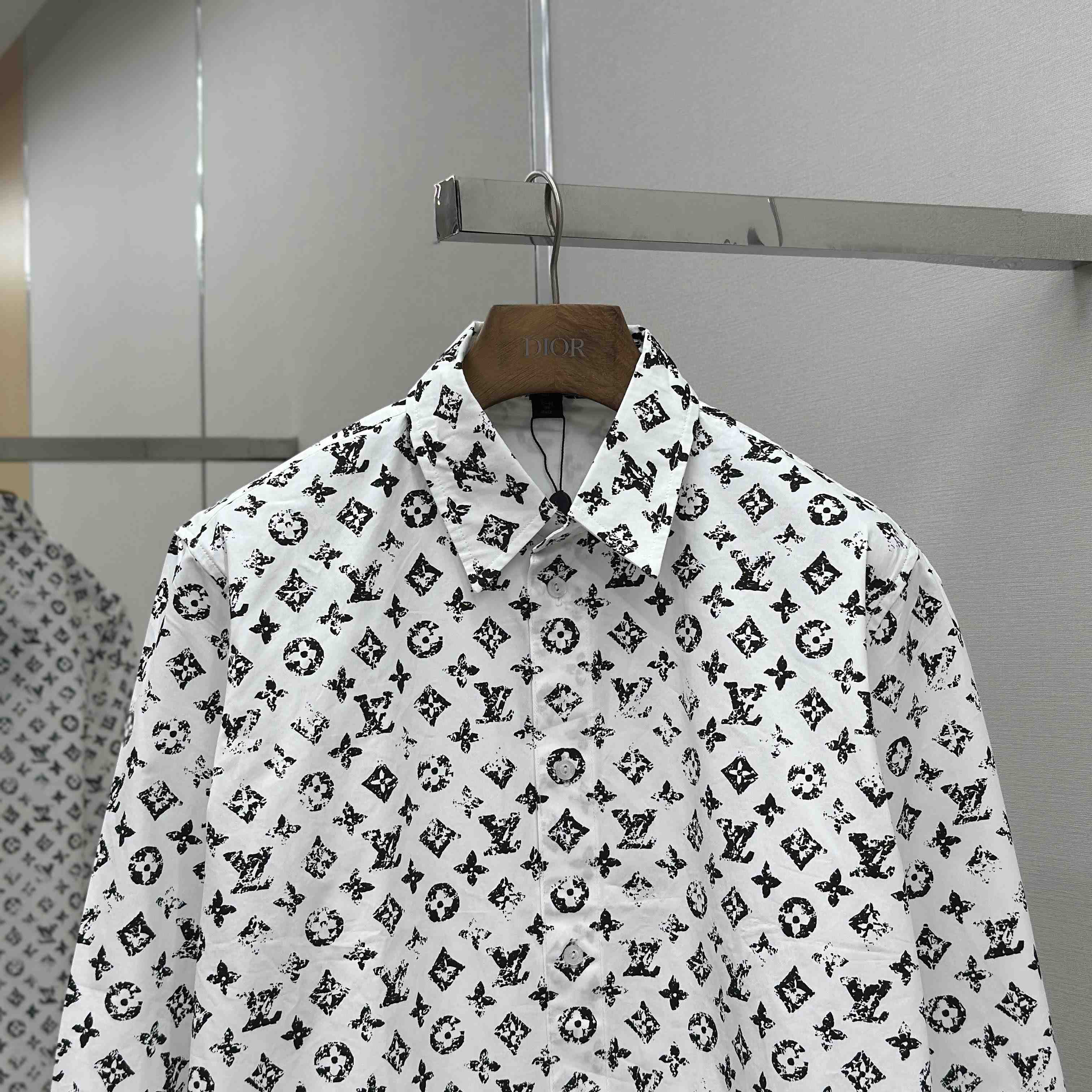 Louis Vuitton Monogram Fil Coupé Shirt   1AHX52 - DopestKickz