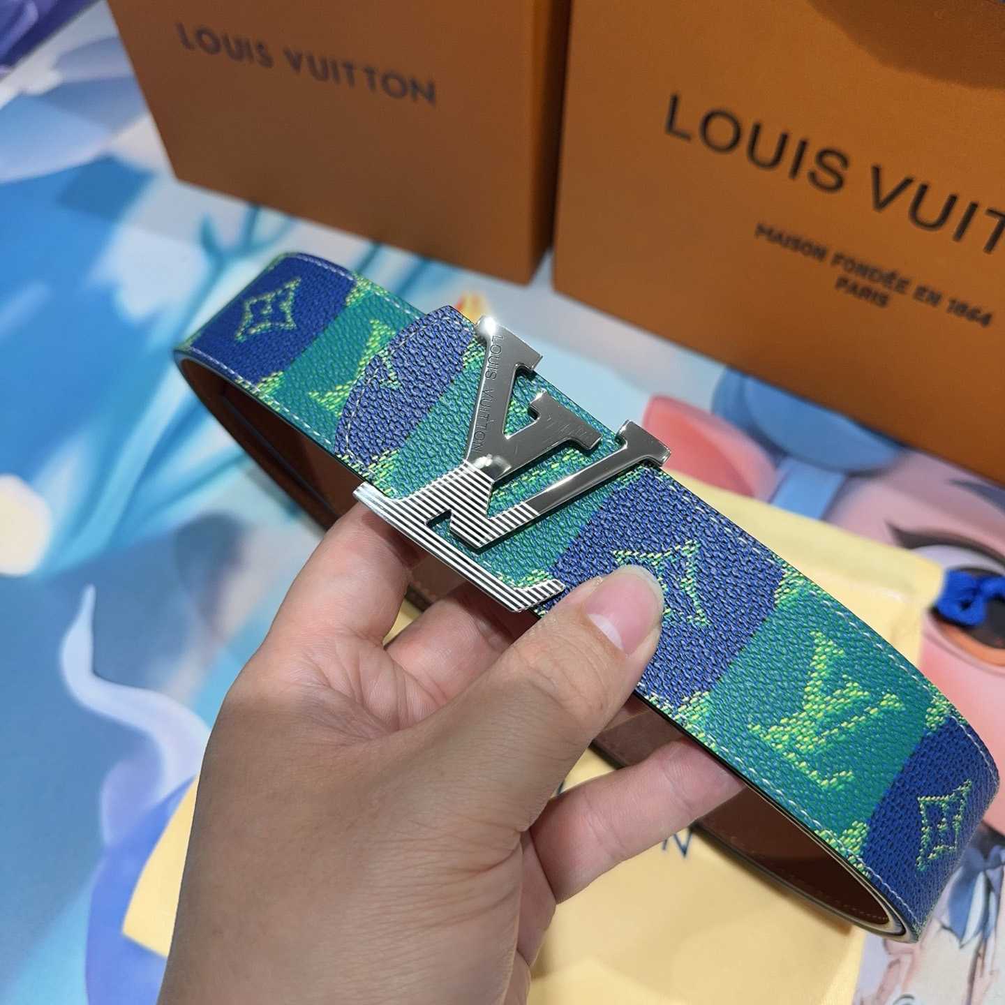 Louis Vuitton 40mm Reversible Belt  - DopestKickz