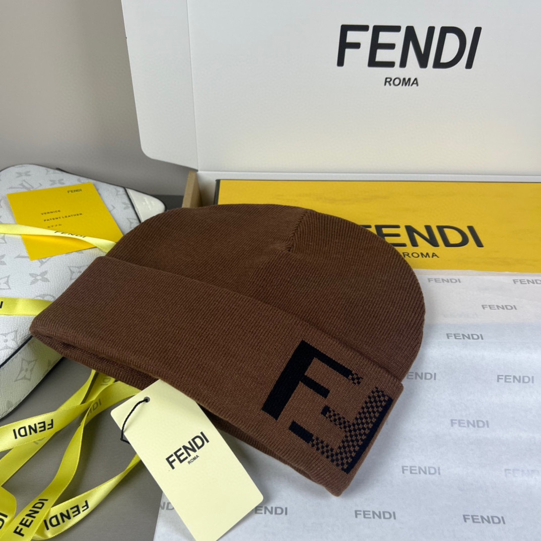 Fendi FF-jacquard Beanie - DopestKickz