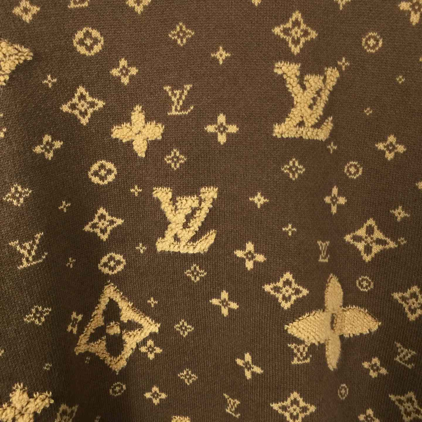 Louis Vuitton Monogram Wool Blend Pullover - DopestKickz