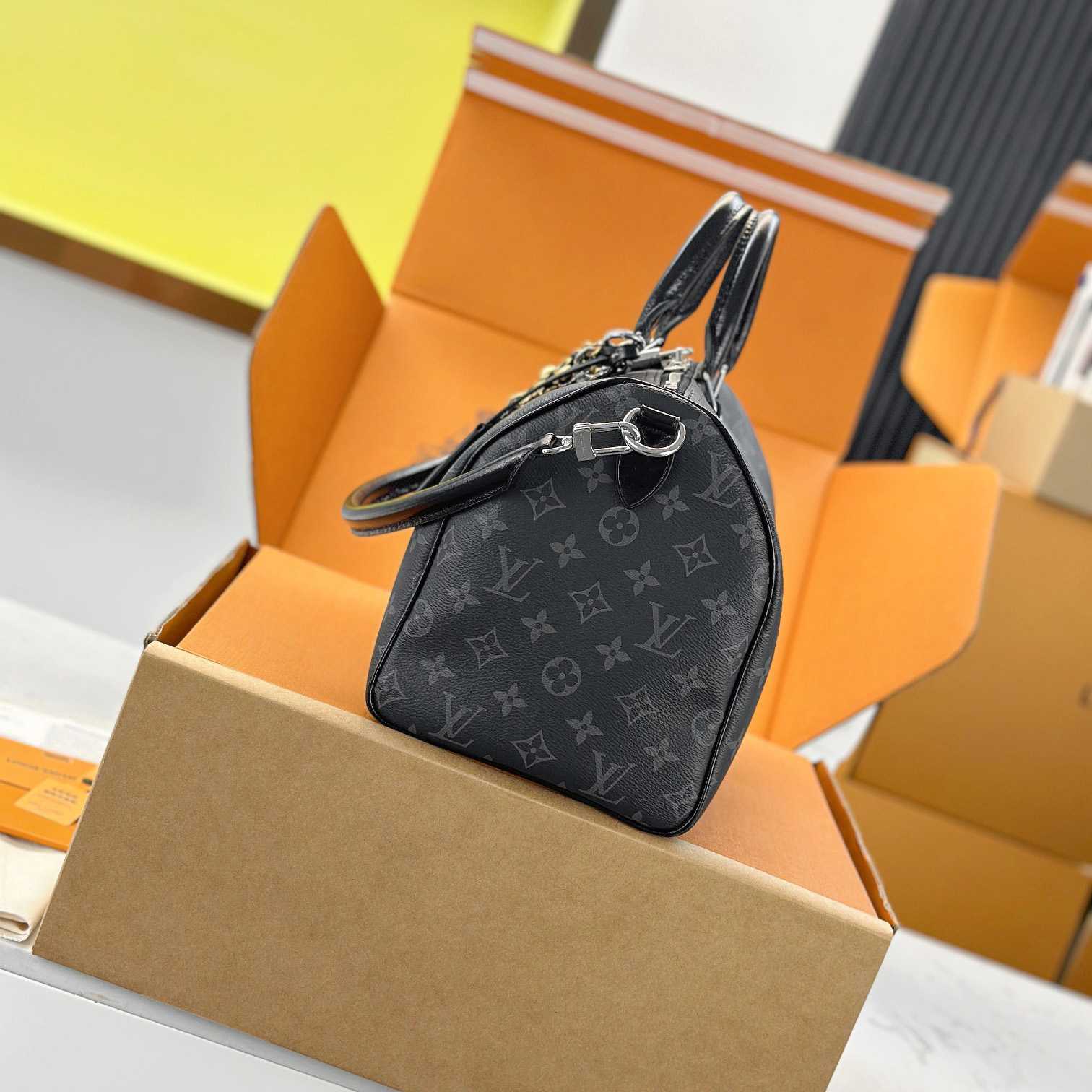 Louis Vuitton Speedy Soft 30   M15102 - DopestKickz