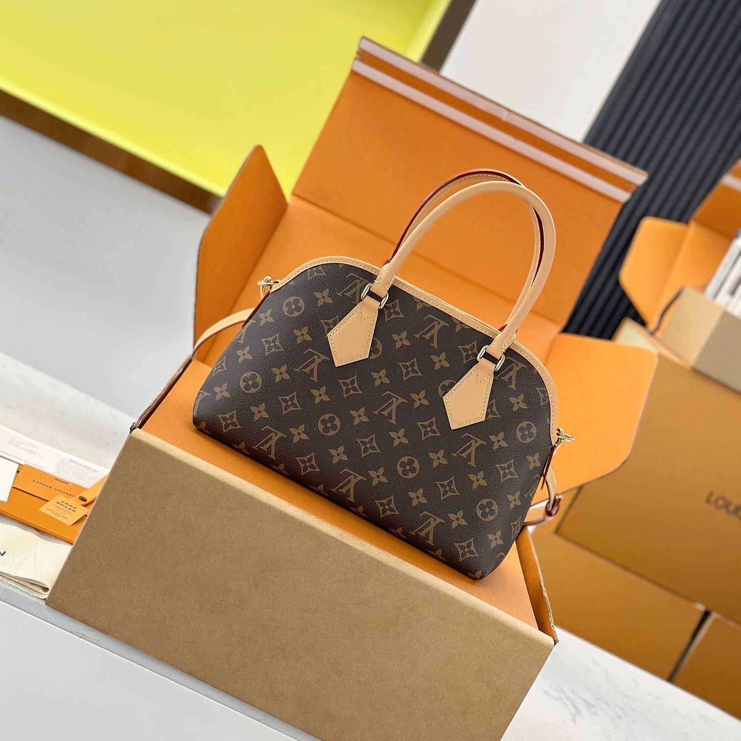 Louis Vuitton Ever More PM   M15208 - DopestKickz