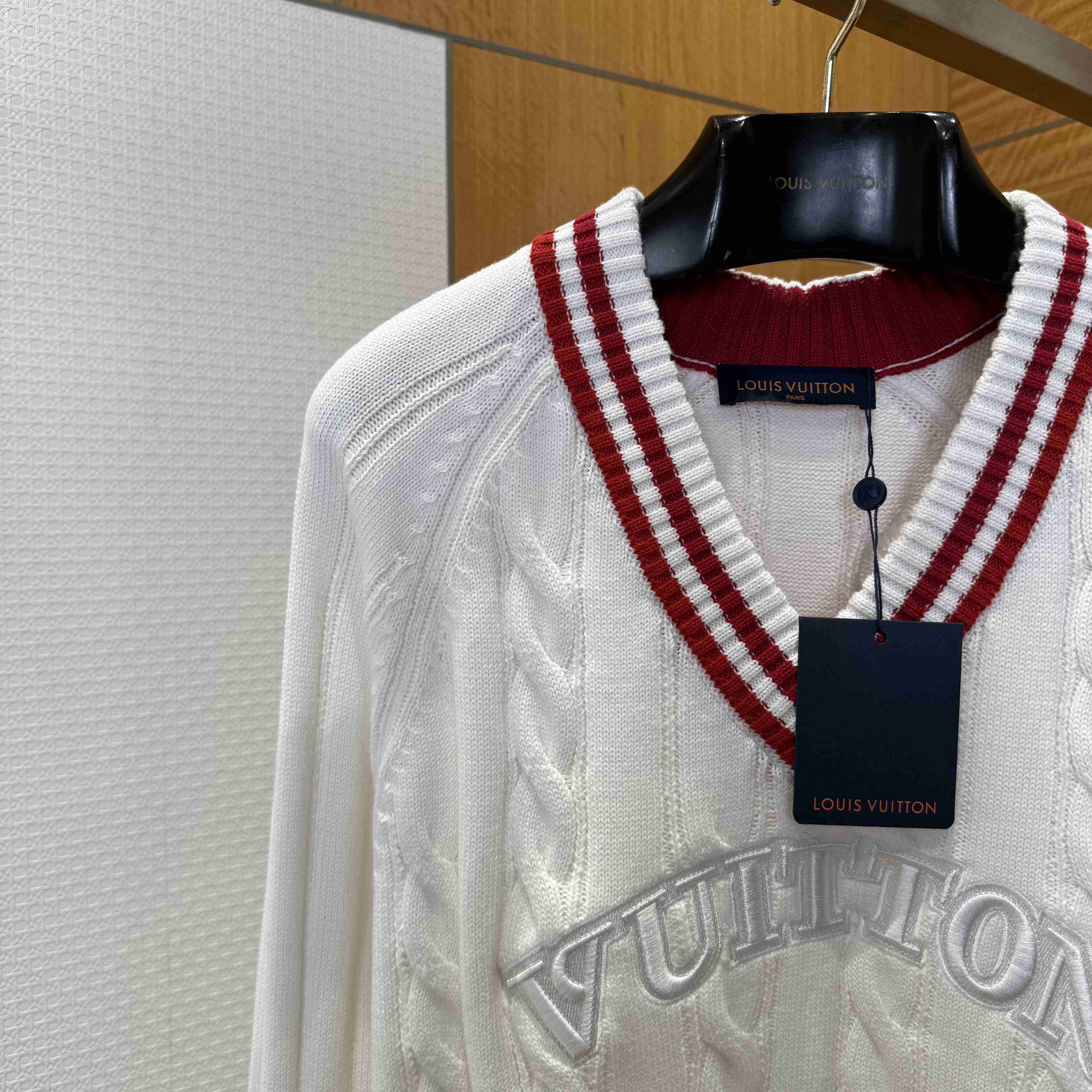 Louis Vuitton Preppy V-Neck Cable Pullover   1AIJYR - DopestKickz