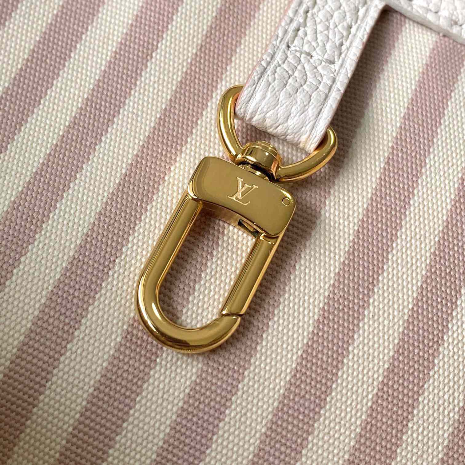 Louis Vuitton Neverfull MM   M14285 - DopestKickz