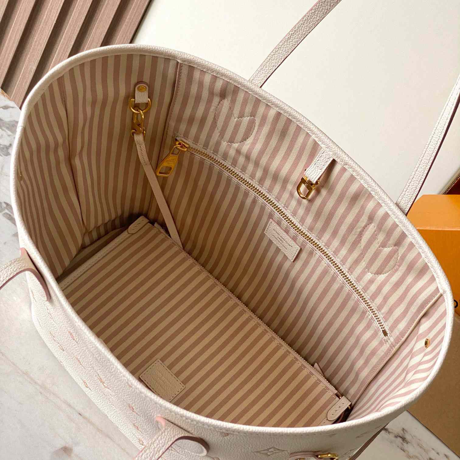 Louis Vuitton Neverfull MM   M14285 - DopestKickz