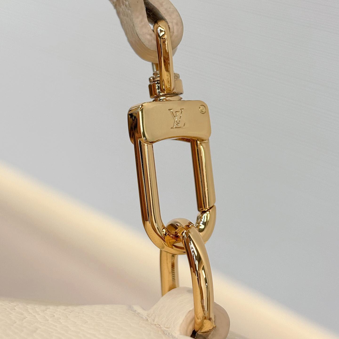 Louis Vuitton Tiny Camera Bag   M26509 - DopestKickz