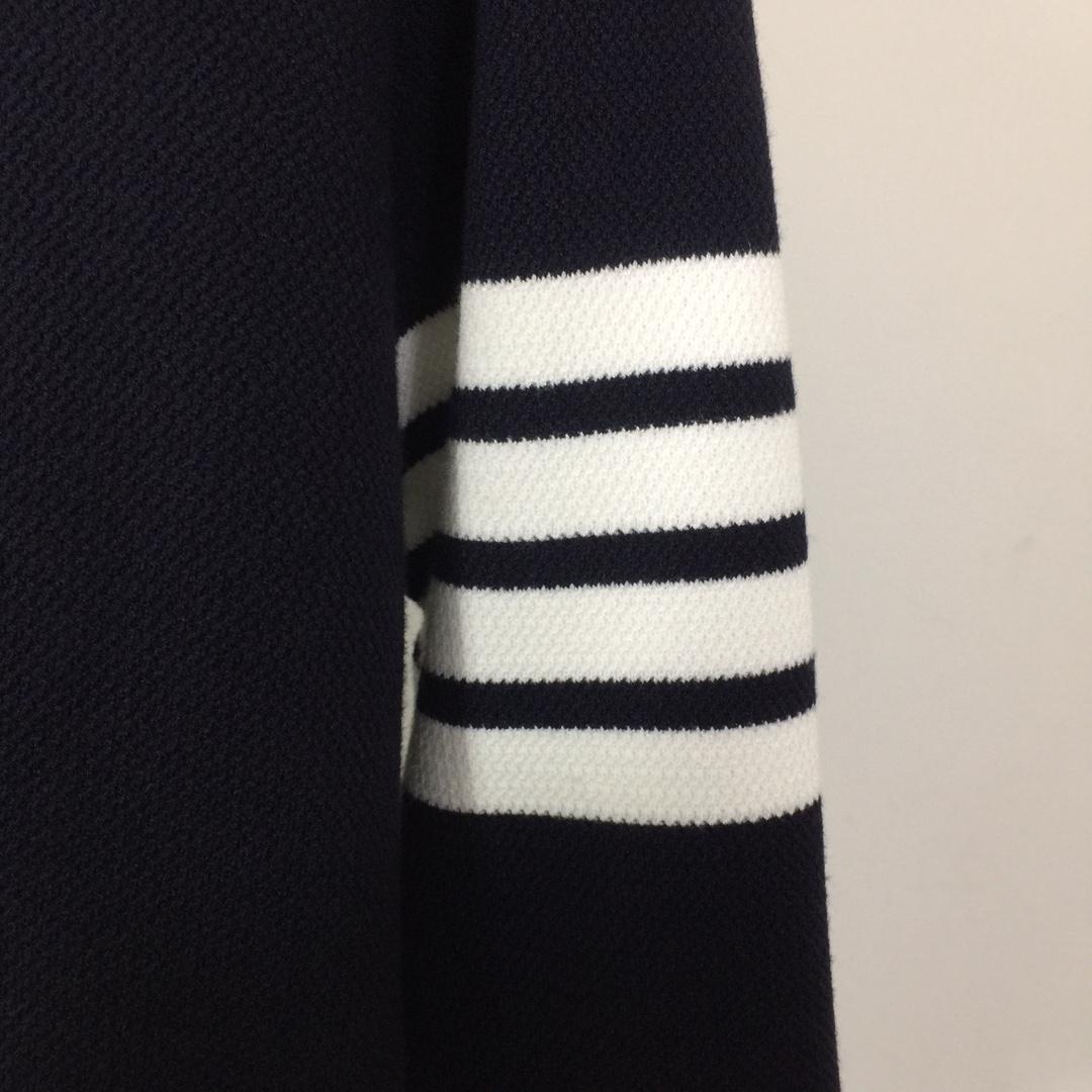 Thom Browne 4-Bar Cardigan - DopestKickz