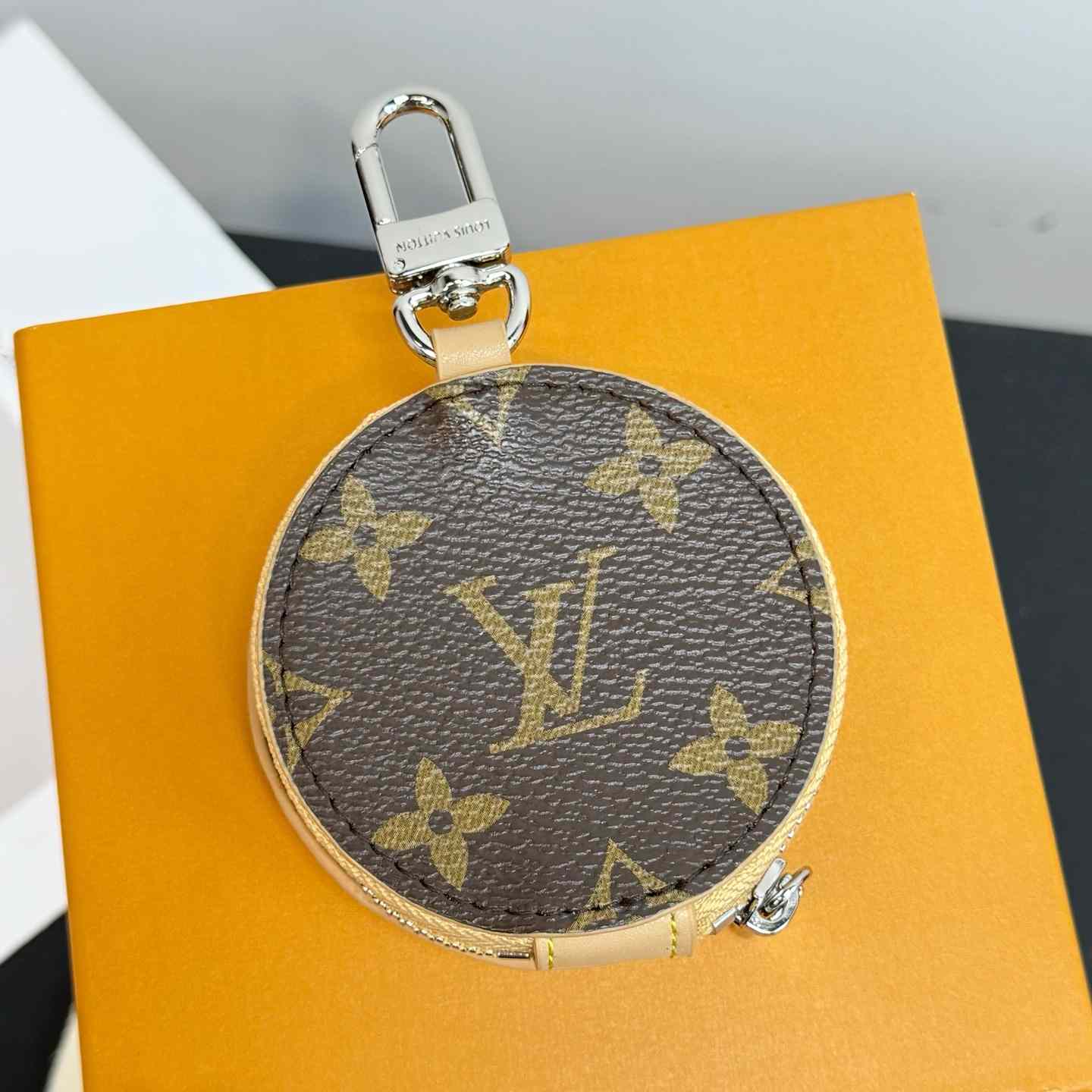 Louis Vuitton LV Donut Bag Charm    - DopestKickz